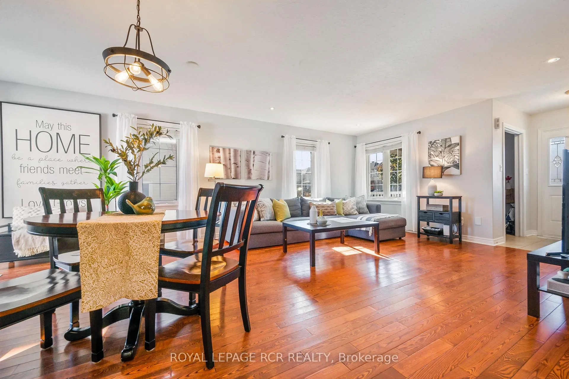 Photo 6 of 121 Fleming Way, Shelburne — HOMEH