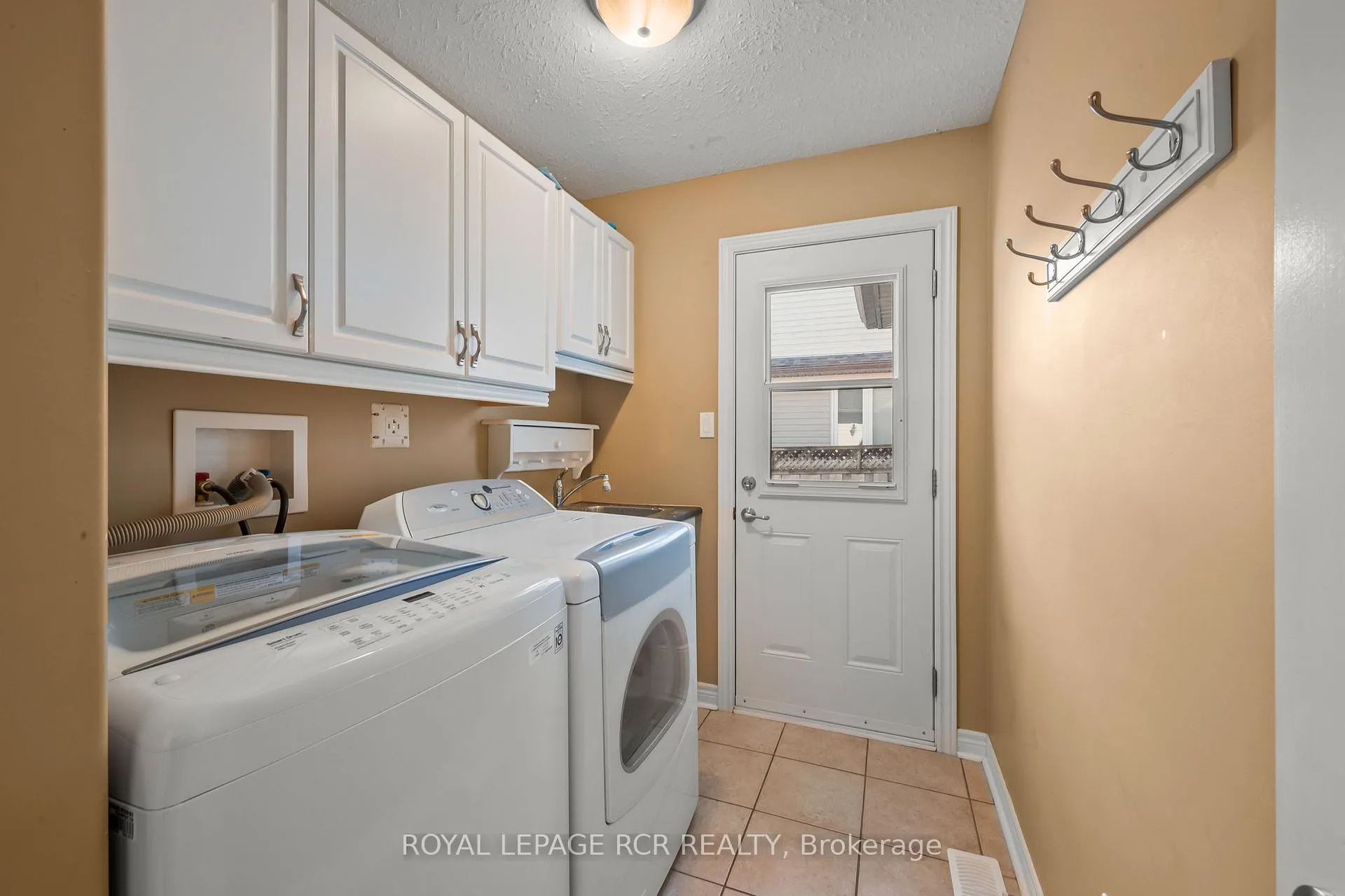 Photo 19 of 121 Fleming Way, Shelburne — HOMEH