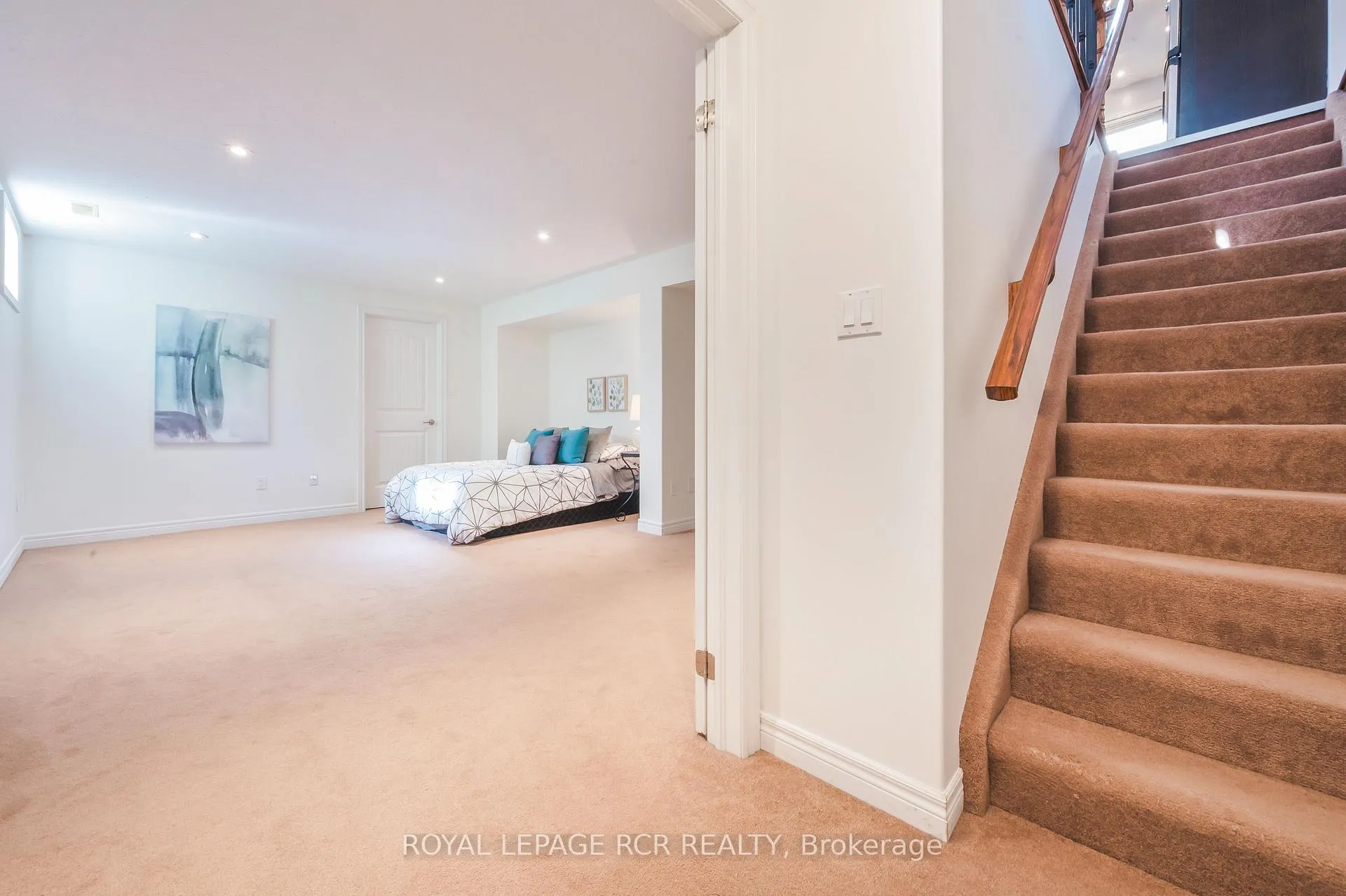 Photo 20 of 121 Fleming Way, Shelburne — HOMEH