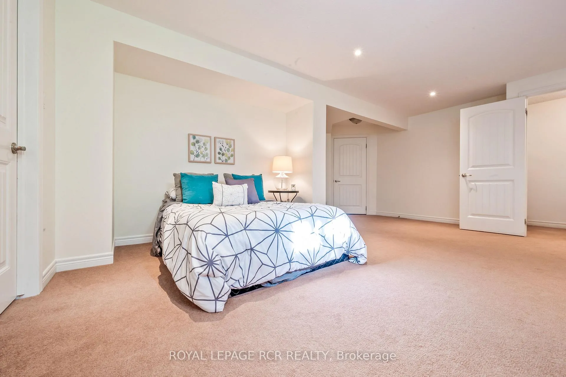 Photo 21 of 121 Fleming Way, Shelburne — HOMEH