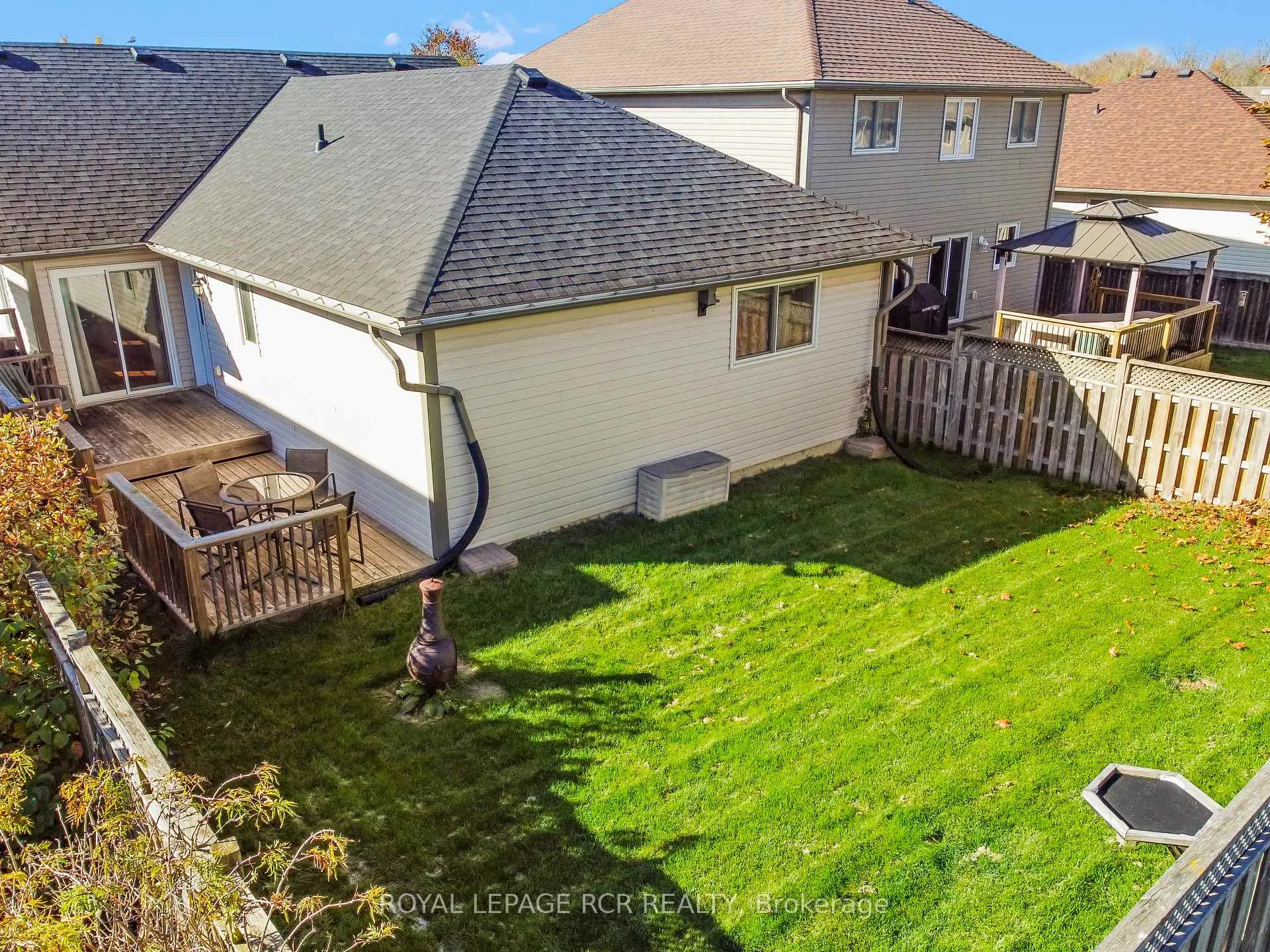Photo 27 of 121 Fleming Way, Shelburne — HOMEH