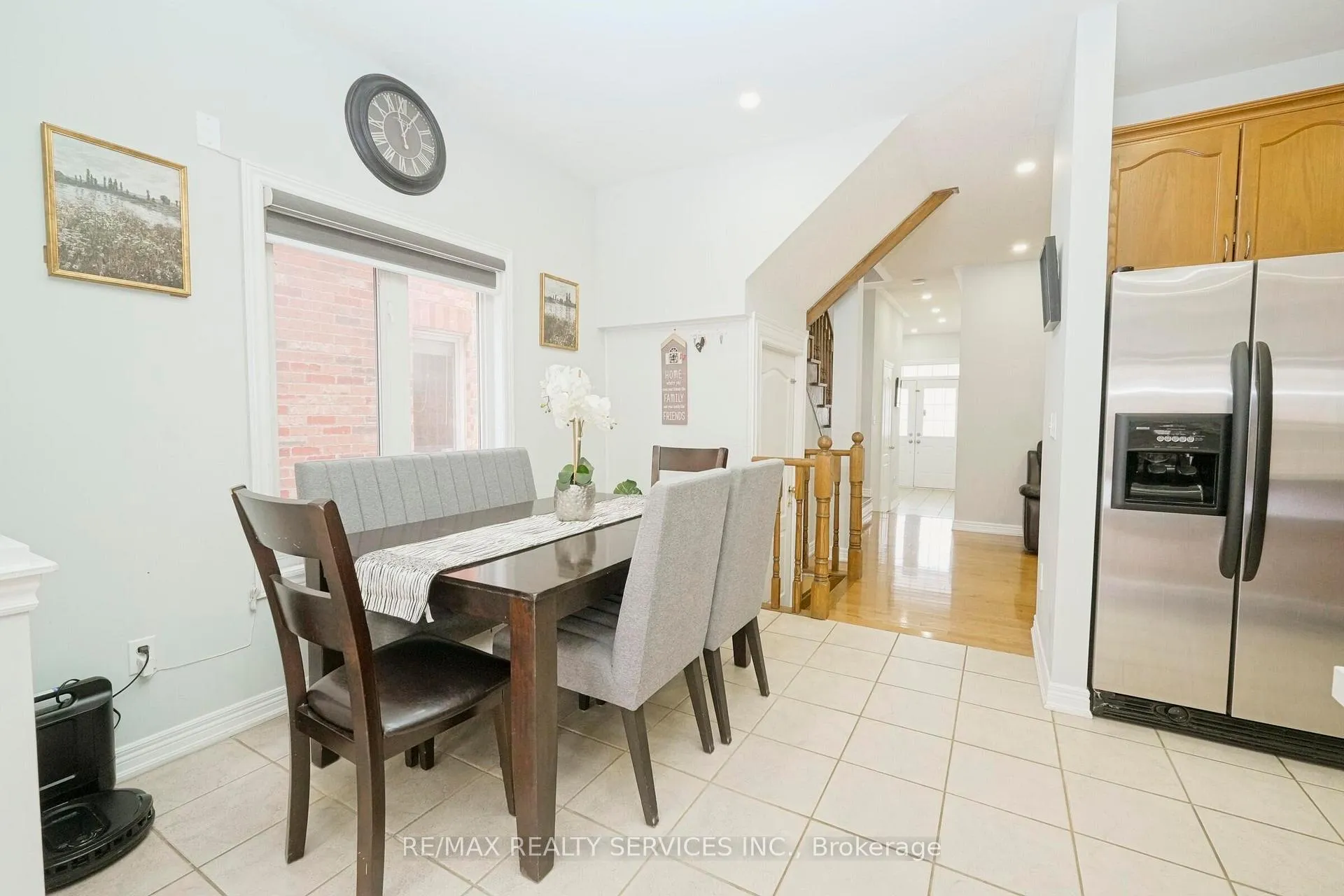 Photo 17 of 49 Crystalview Crescent, Brampton, Bram East — HOMEH