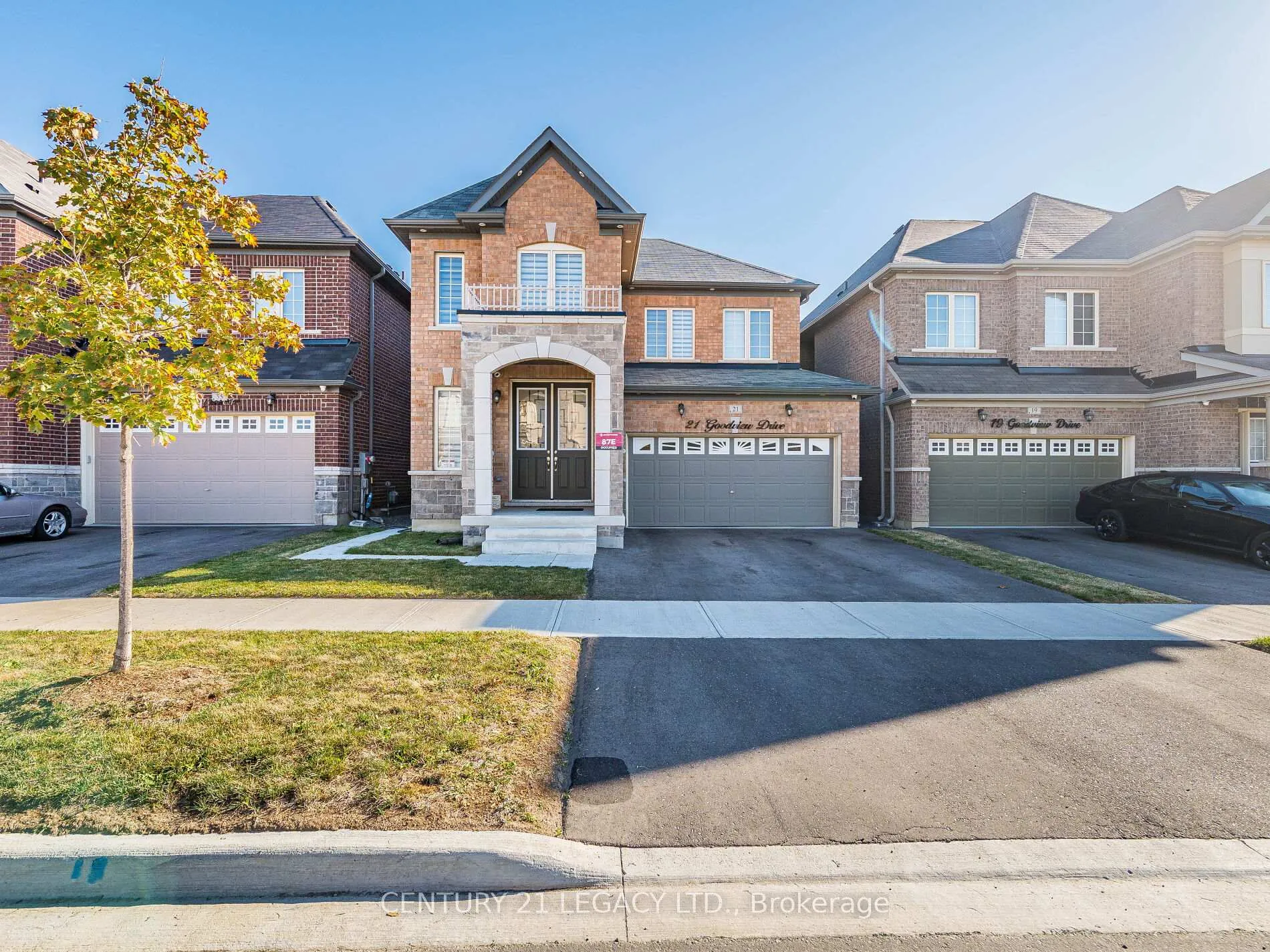 Photo 1 of 21 Goodview Drive, Brampton, Sandringham-Wellington North — HOMEH