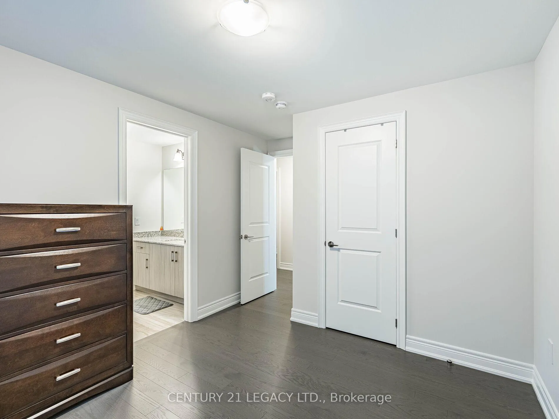 Photo 21 of 21 Goodview Drive, Brampton, Sandringham-Wellington North — HOMEH