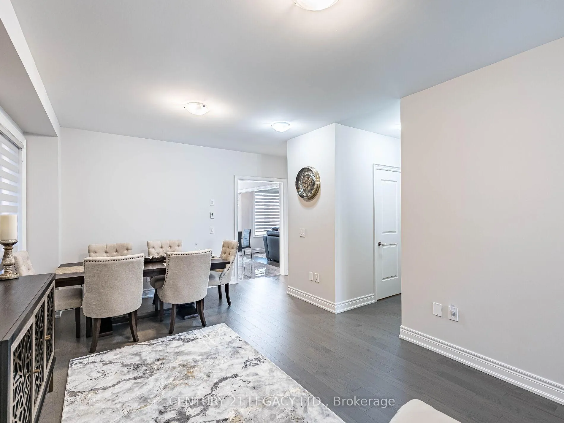 Photo 13 of 21 Goodview Drive, Brampton, Sandringham-Wellington North — HOMEH