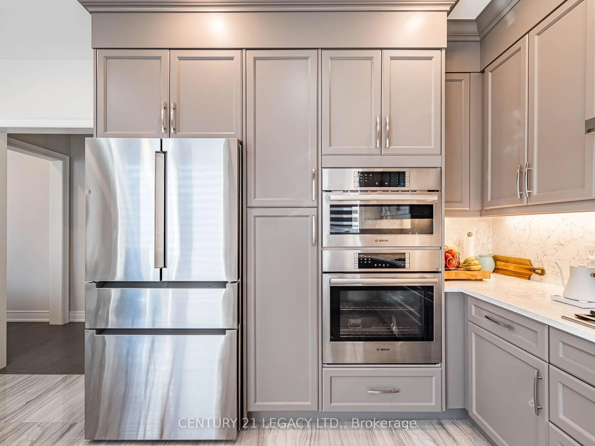 Photo 37 of 21 Goodview Drive, Brampton, Sandringham-Wellington North — HOMEH
