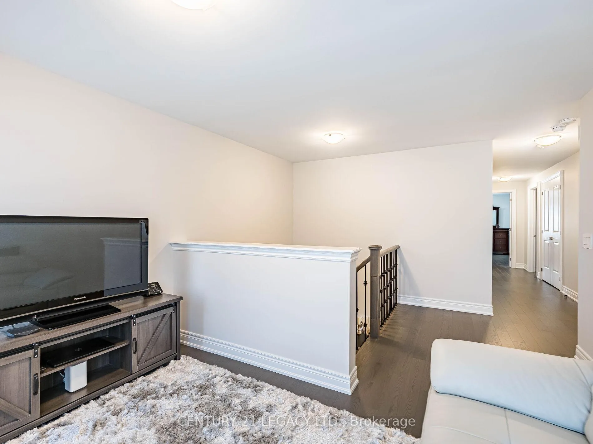 Photo 45 of 21 Goodview Drive, Brampton, Sandringham-Wellington North — HOMEH