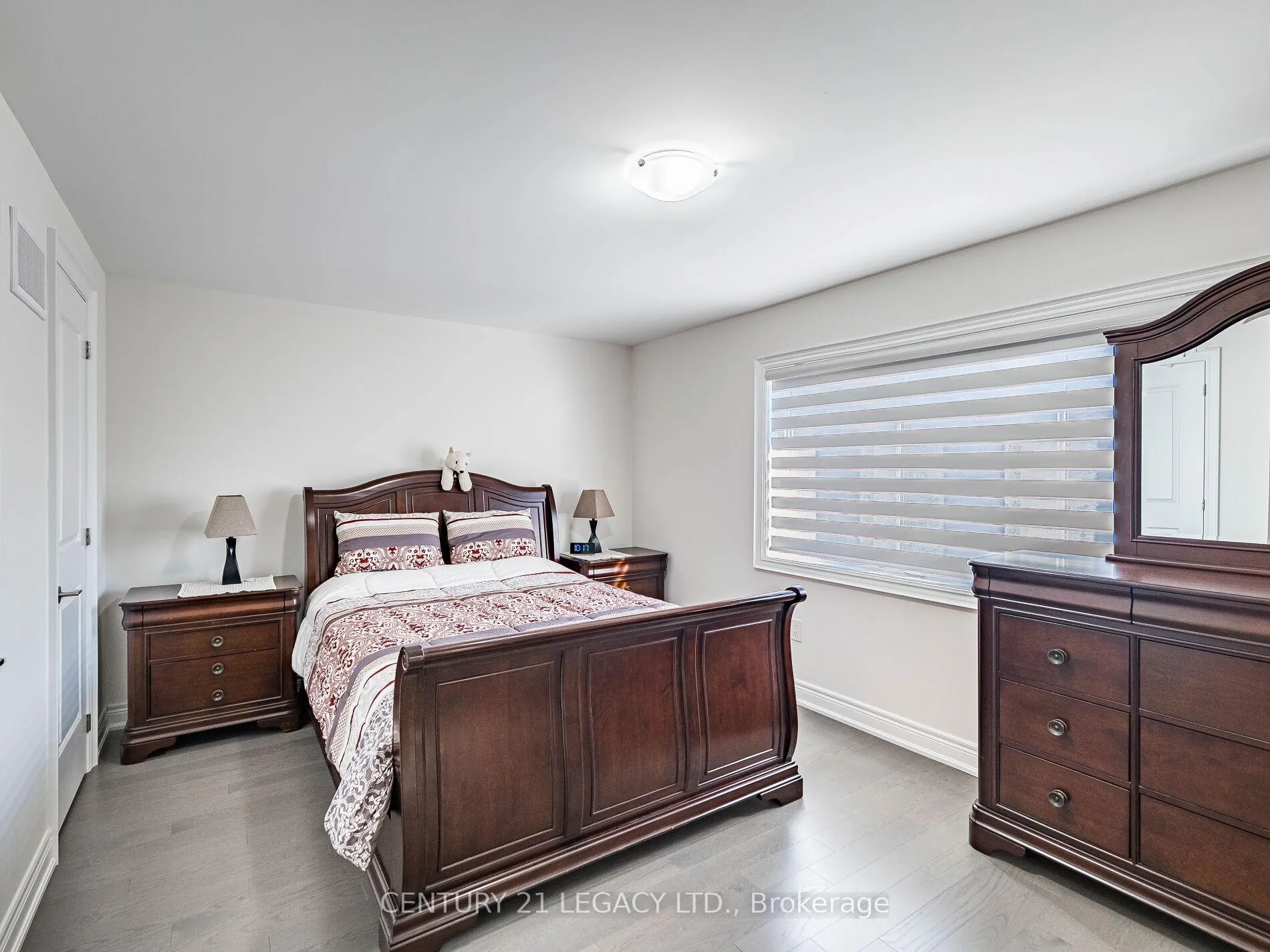 Photo 47 of 21 Goodview Drive, Brampton, Sandringham-Wellington North — HOMEH