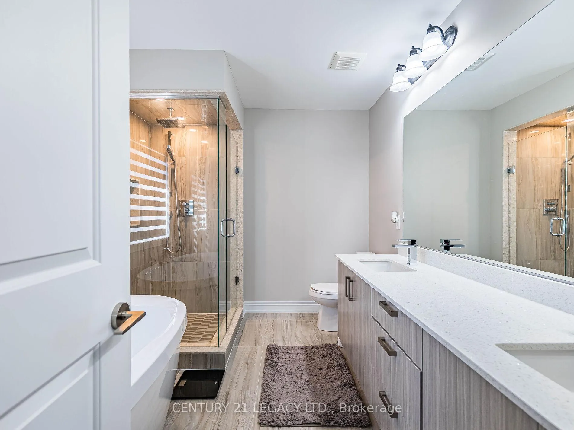 Photo 49 of 21 Goodview Drive, Brampton, Sandringham-Wellington North — HOMEH