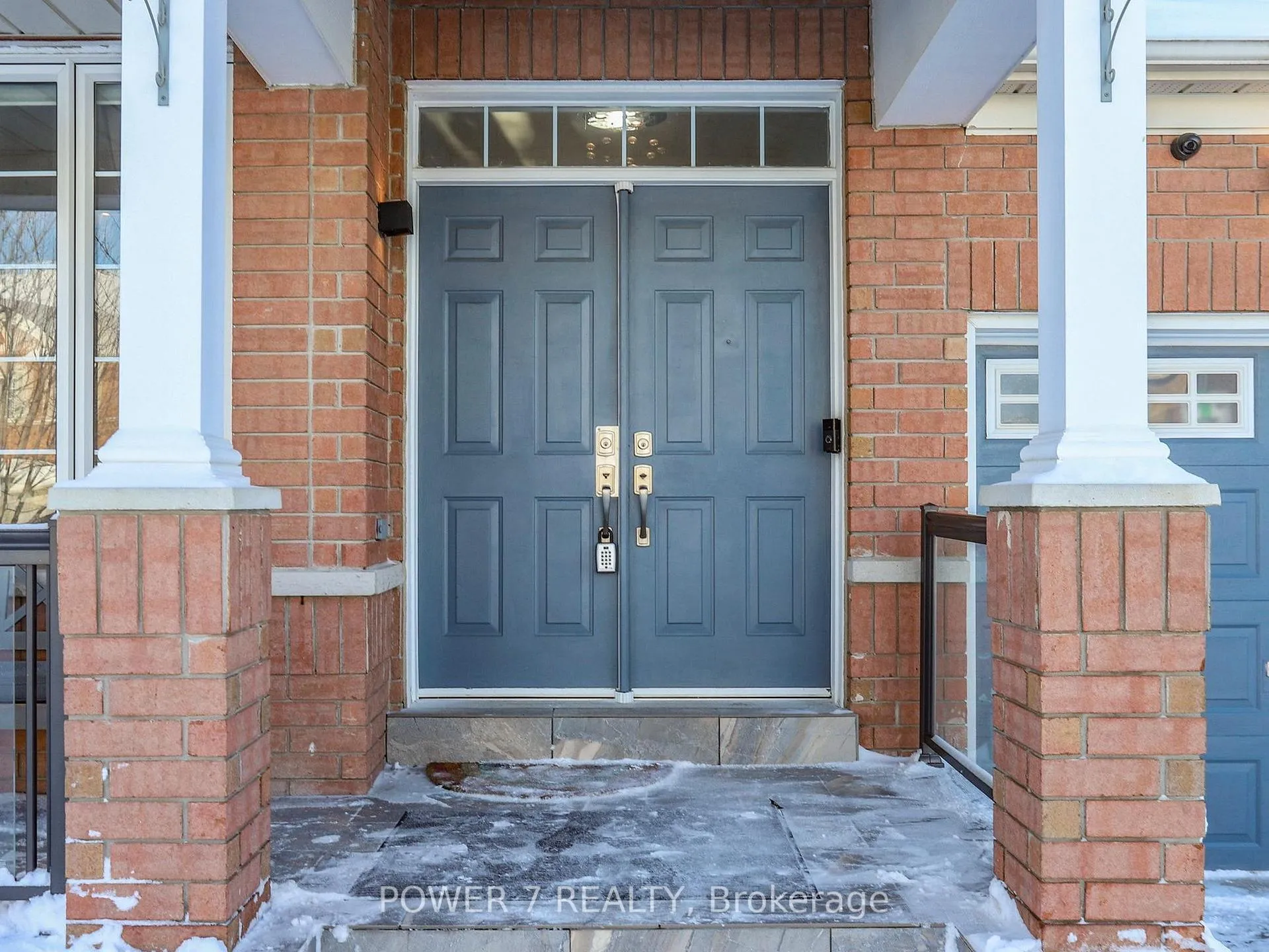 Photo 3 of 3 Demoray Court, Markham, Greensborough — HOMEH