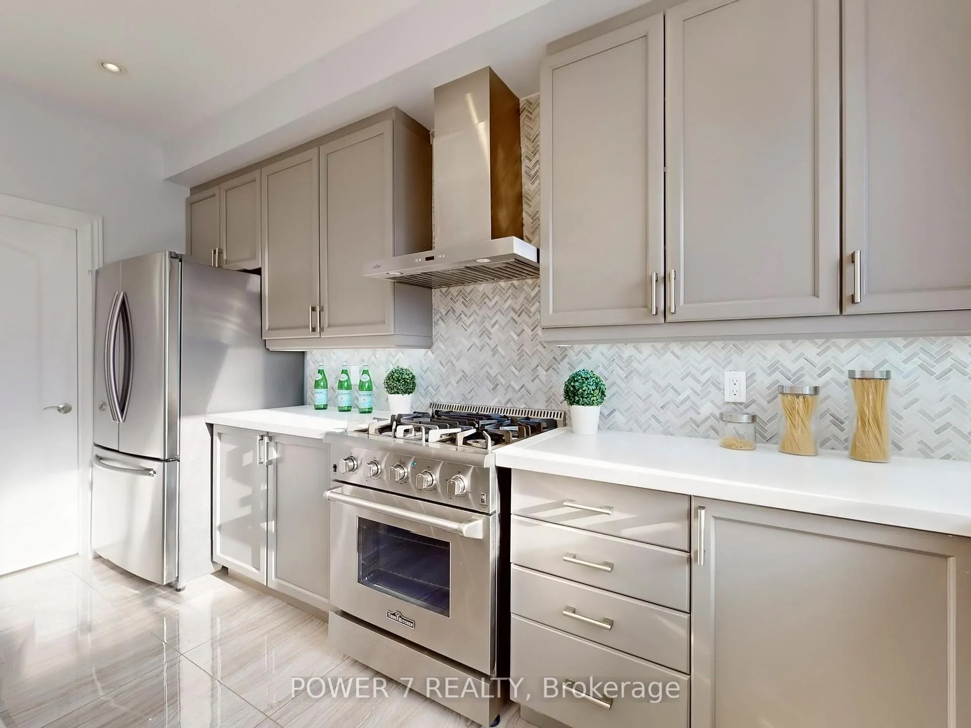 Photo 17 of 3 Demoray Court, Markham, Greensborough — HOMEH