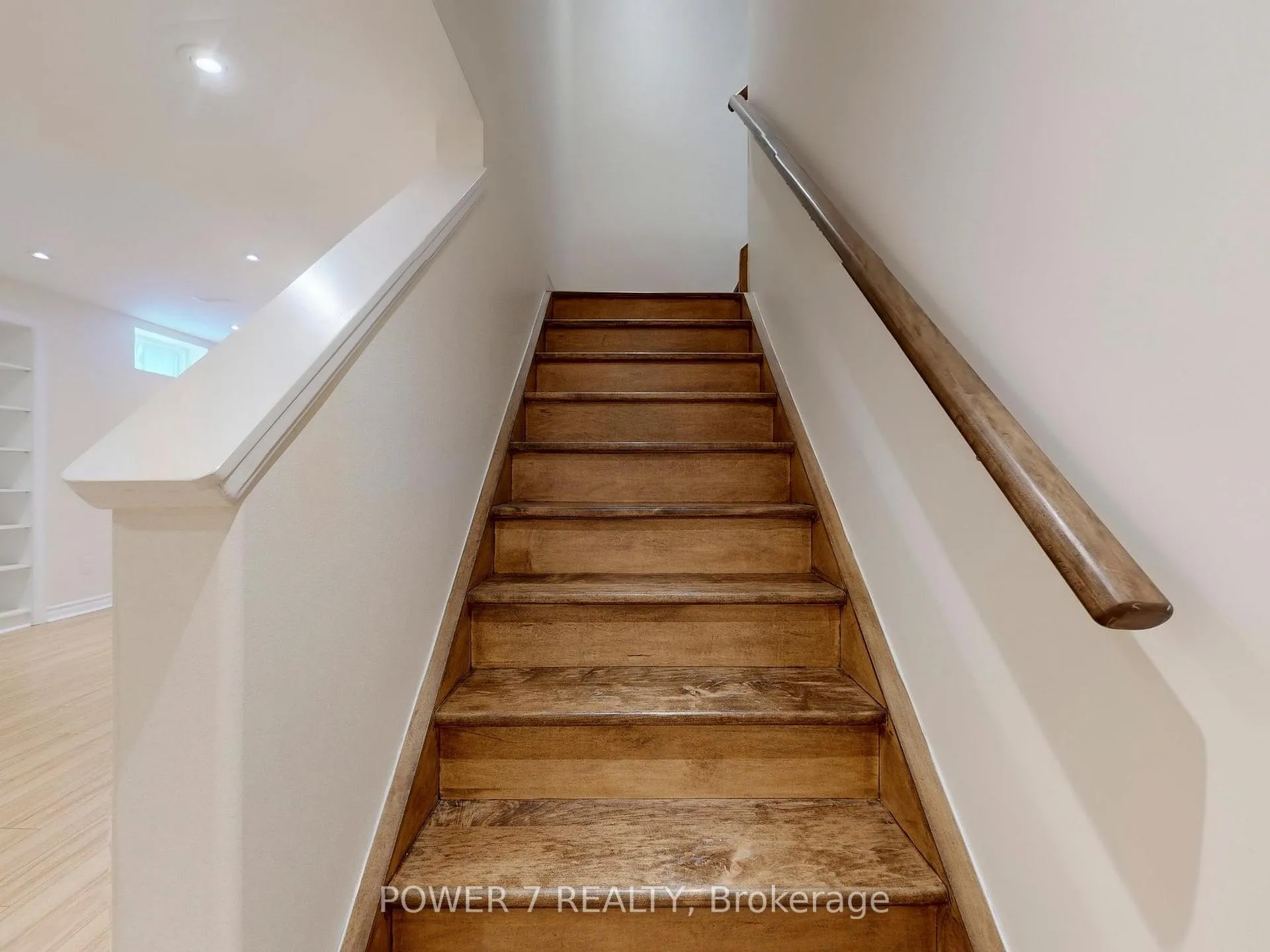 Photo 35 of 3 Demoray Court, Markham, Greensborough — HOMEH