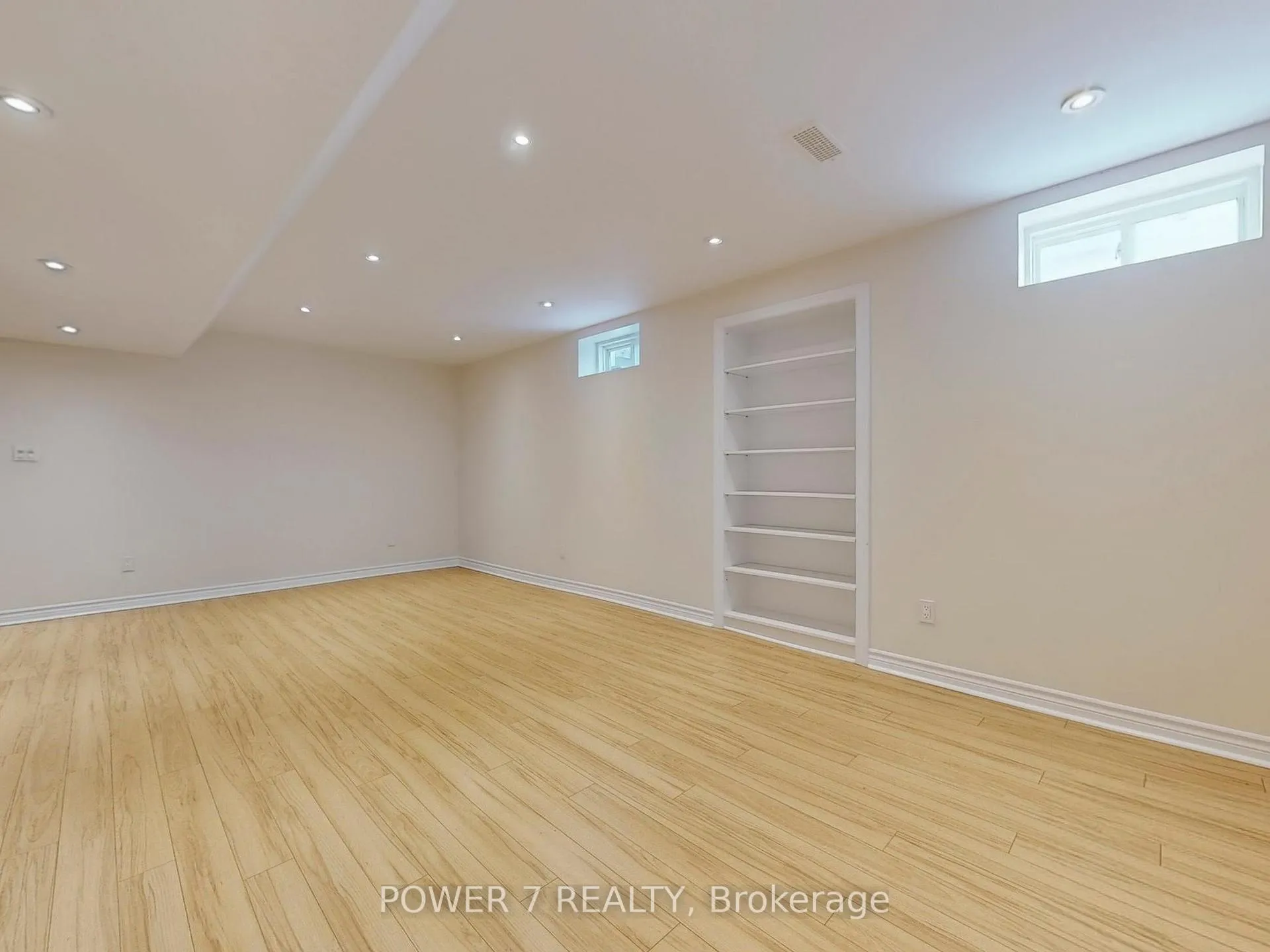 Photo 36 of 3 Demoray Court, Markham, Greensborough — HOMEH