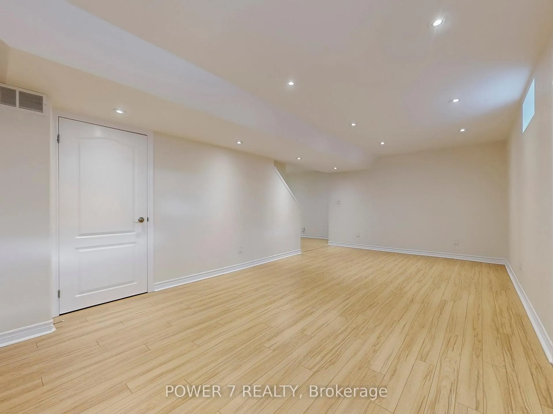 Photo 37 of 3 Demoray Court, Markham, Greensborough — HOMEH
