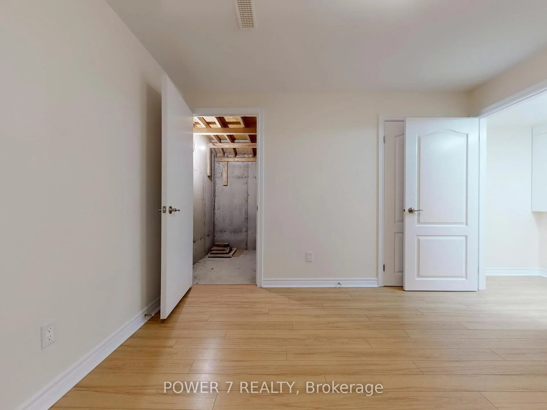 Photo 40 of 3 Demoray Court, Markham, Greensborough — HOMEH