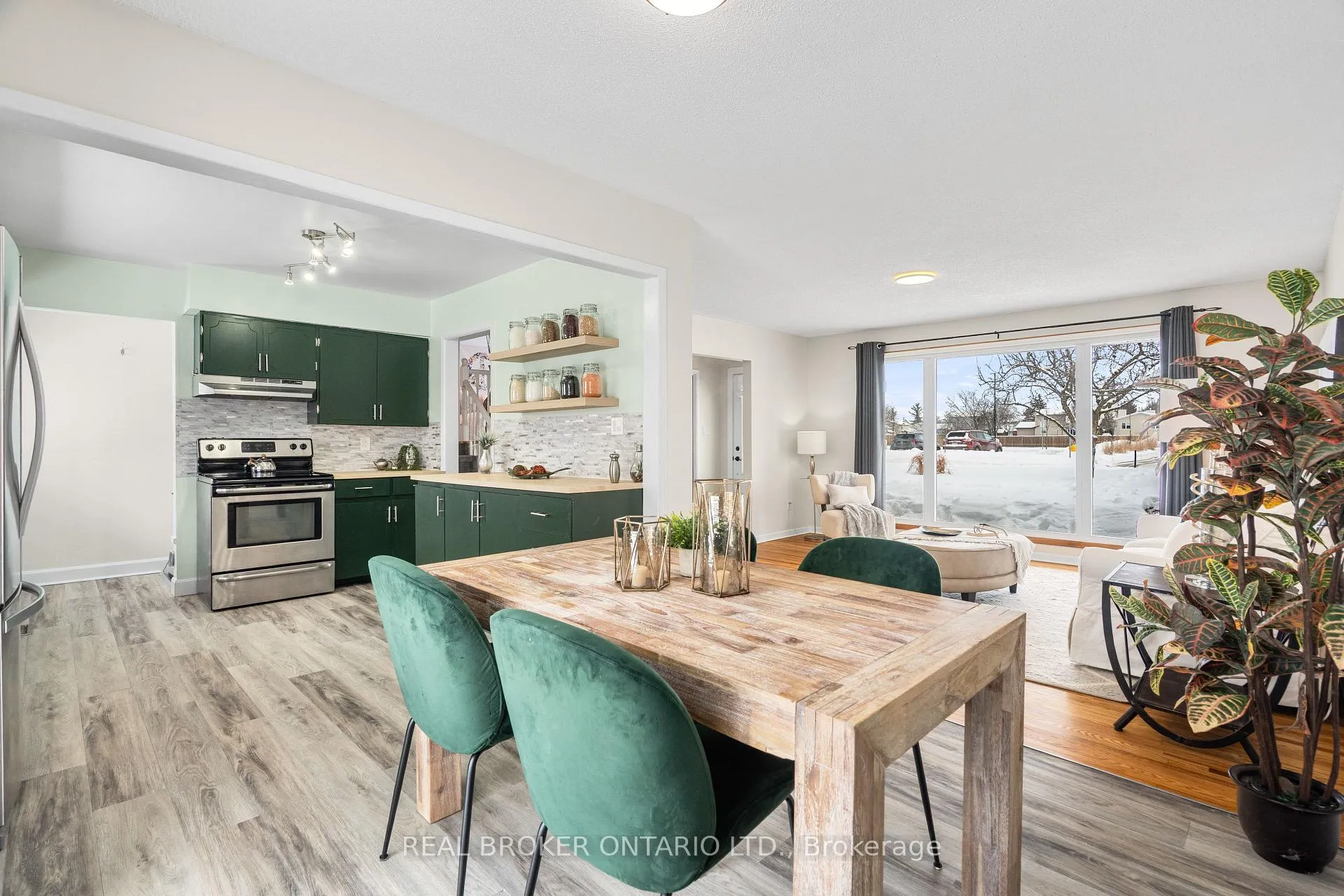 Photo 14 of 50 Neelin Street, Carleton Place — HOMEH