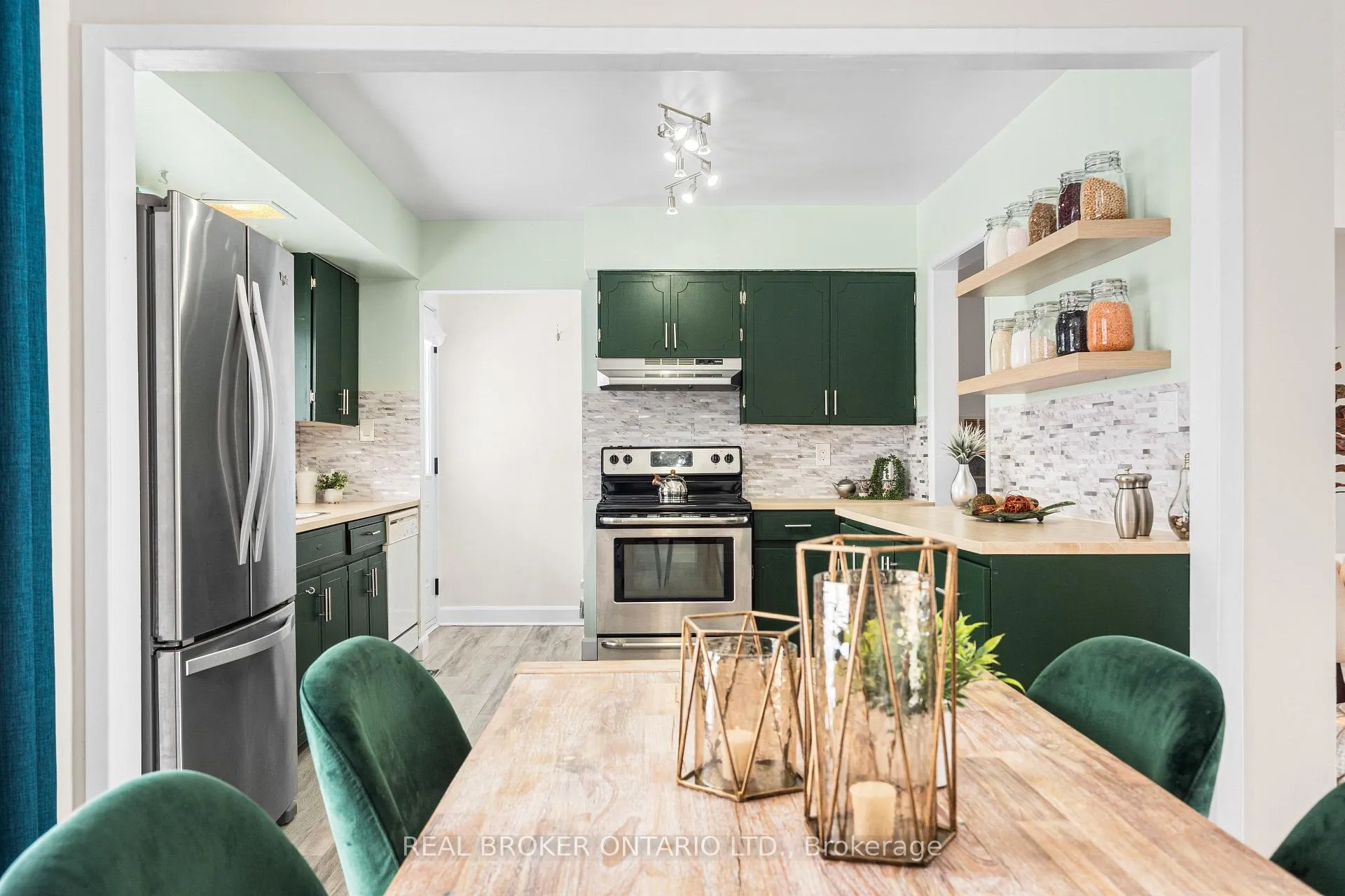 Photo 15 of 50 Neelin Street, Carleton Place — HOMEH