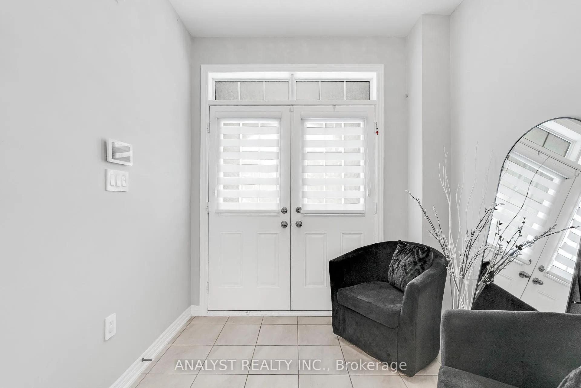 Photo 4 of 108 Morra Avenue, Caledon, Bolton East — HOMEH
