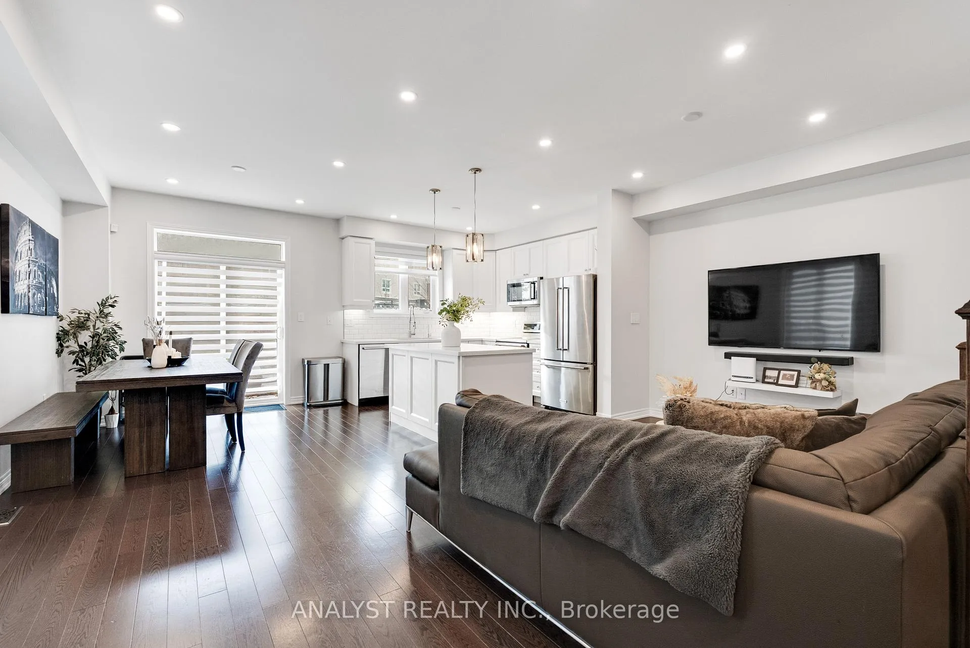 Photo 6 of 108 Morra Avenue, Caledon, Bolton East — HOMEH