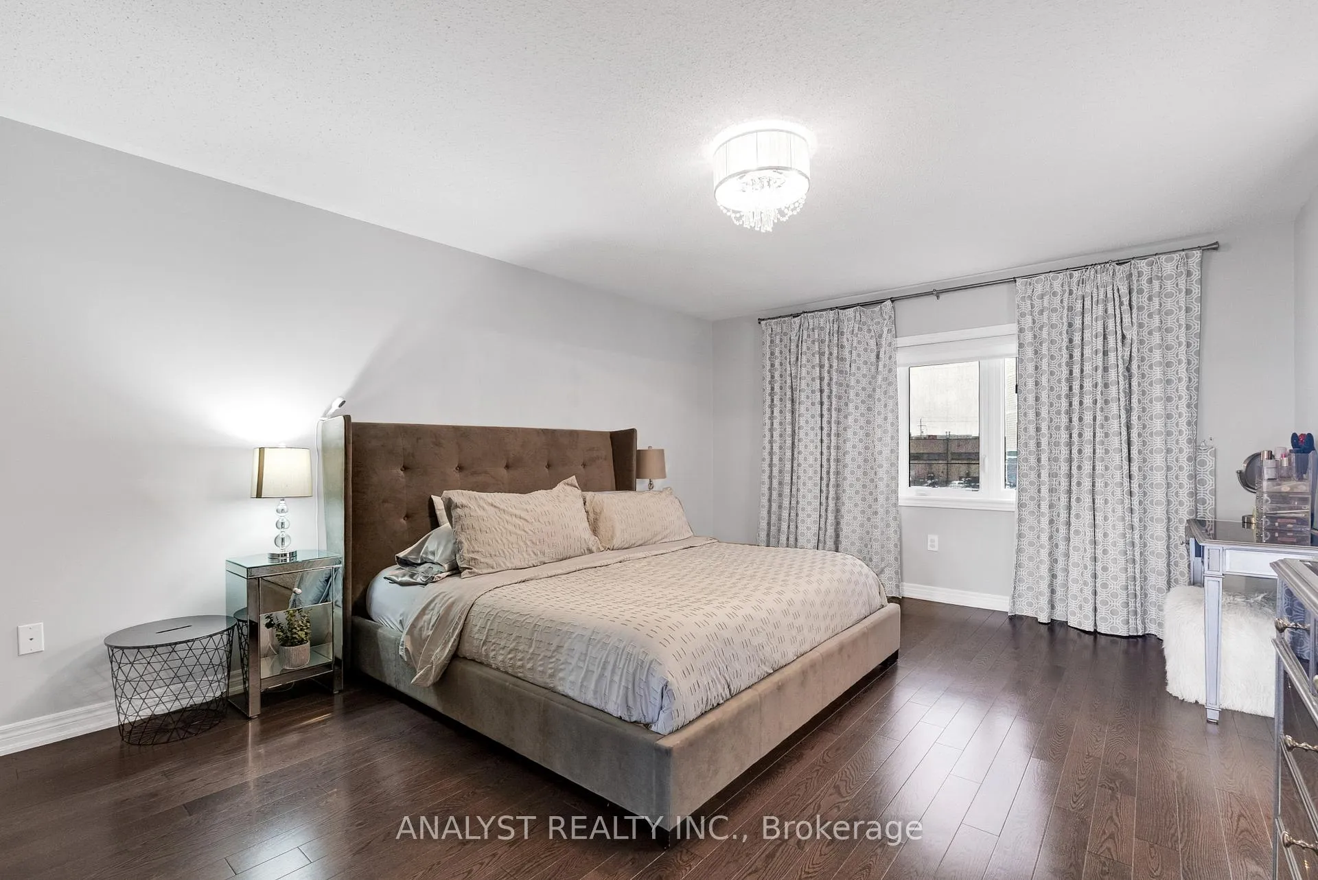 Photo 17 of 108 Morra Avenue, Caledon, Bolton East — HOMEH