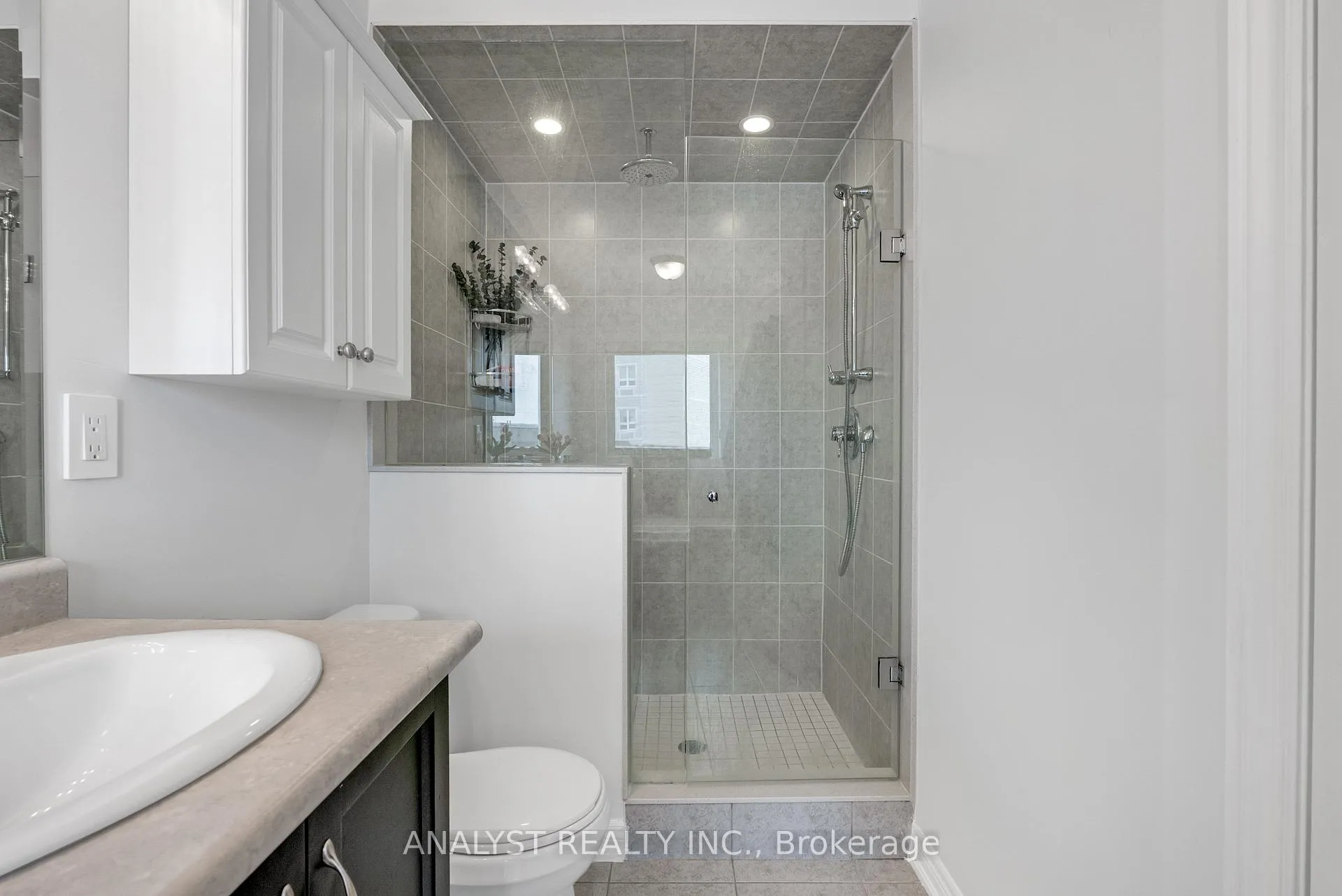Photo 20 of 108 Morra Avenue, Caledon, Bolton East — HOMEH