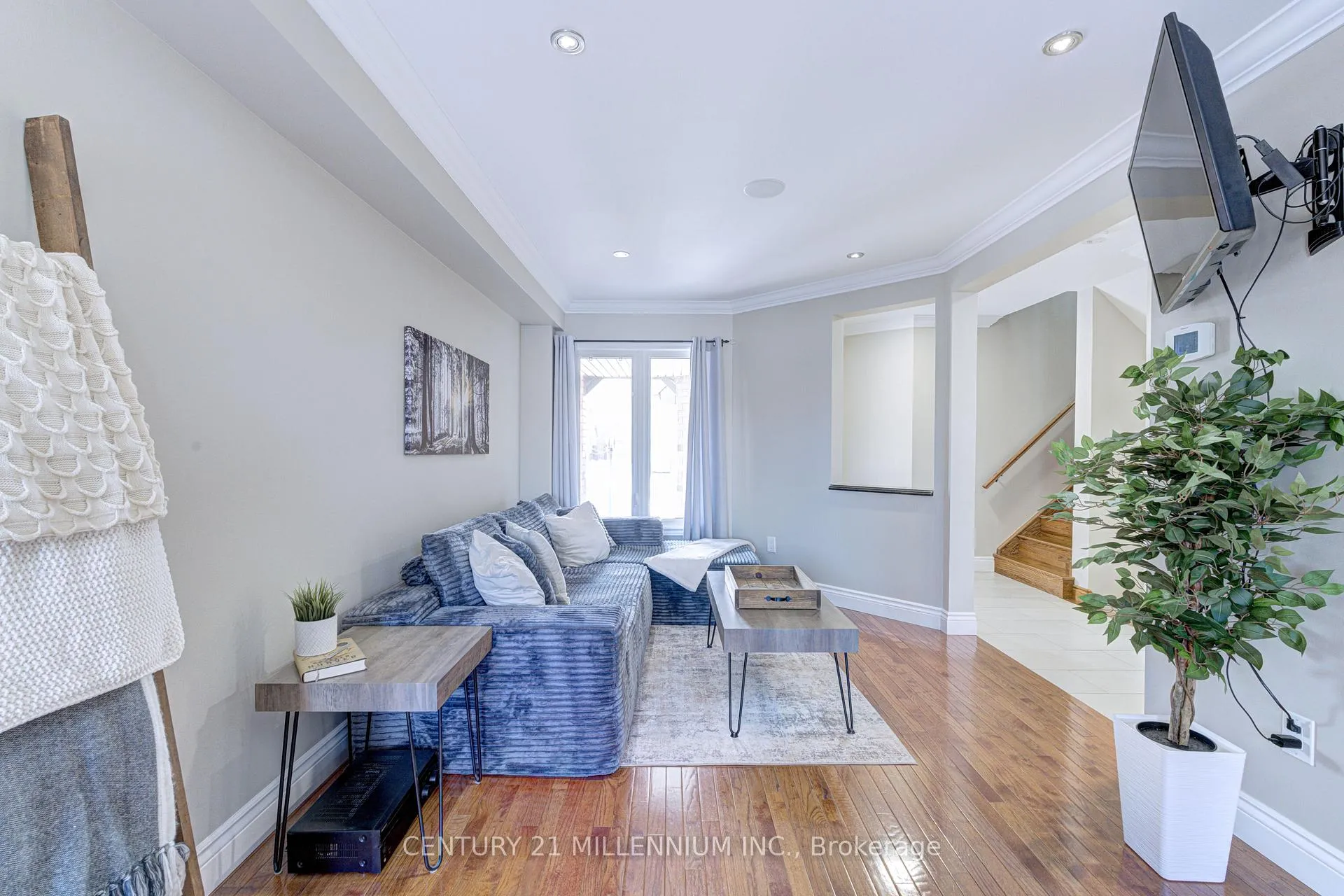 Photo 6 of 88 Eaton Street, Halton Hills, Georgetown — HOMEH