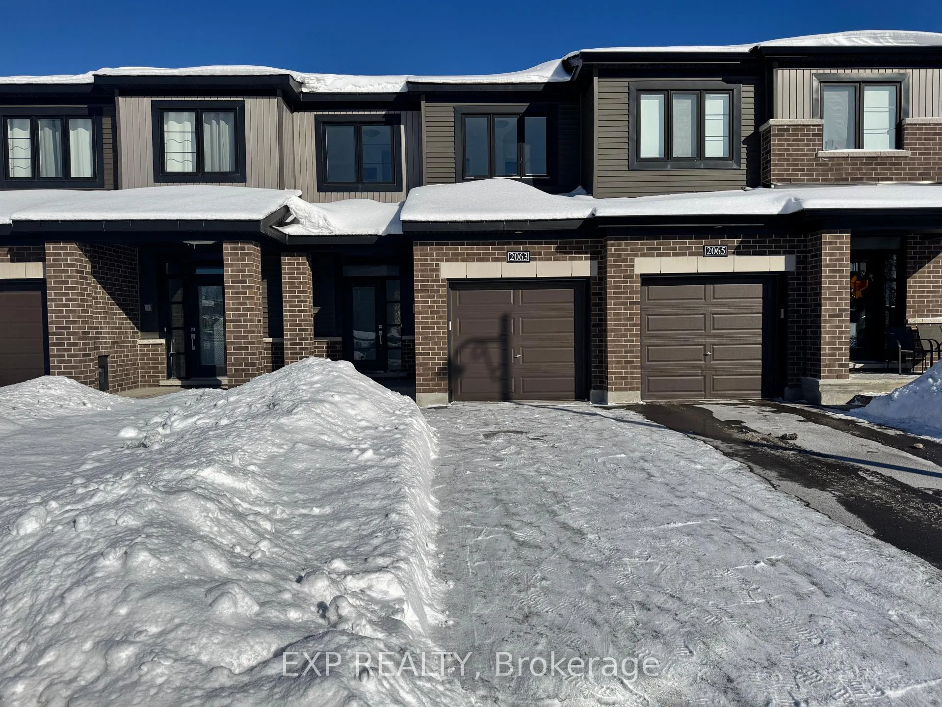 Front of 2063 Caltra Crescent