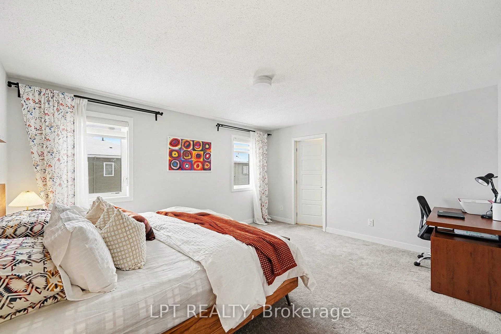 Photo 16 of 2485 Watercolours Way, Ottawa, Barrhaven - Half Moon Bay — HOMEH