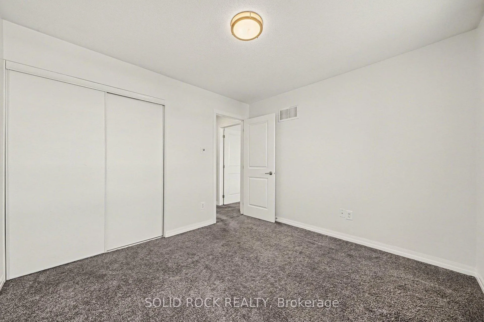 Photo 20 of 407 White Arctic Avenue, Ottawa, Barrhaven - Half Moon Bay — HOMEH
