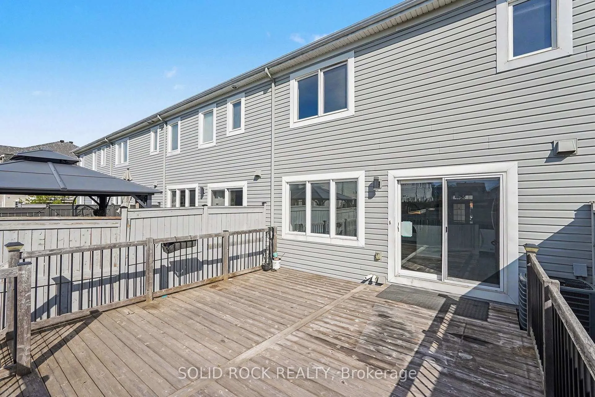 Photo 29 of 407 White Arctic Avenue, Ottawa, Barrhaven - Half Moon Bay — HOMEH