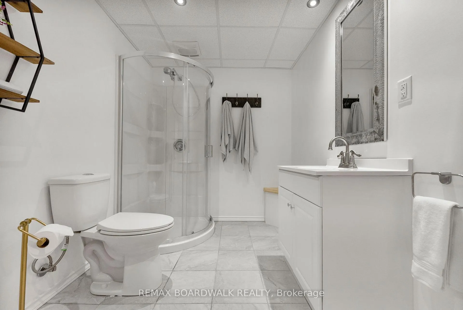 Photo 37 of 34 Catterick Crescent, Ottawa, Kanata - Morgan's Grant/South March — HOMEH