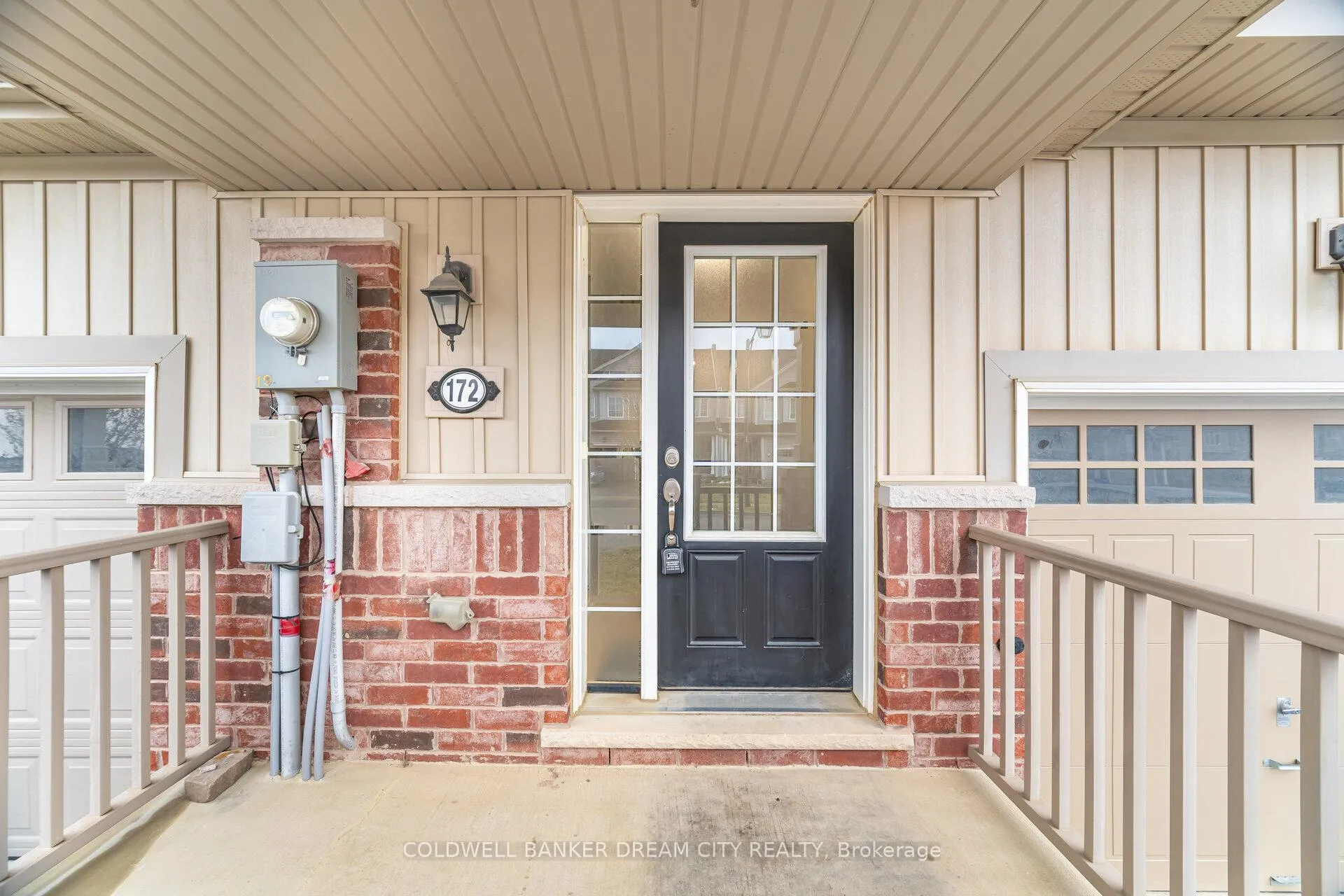 Photo 5 of 172 Whitwell Way, Hamilton, Binbrook — HOMEH