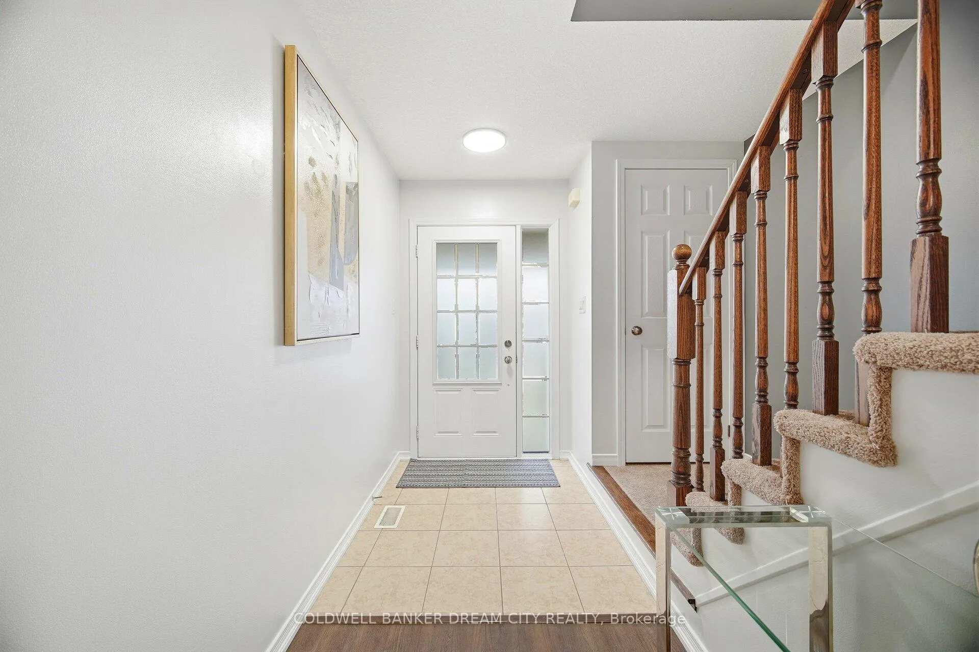 Photo 6 of 172 Whitwell Way, Hamilton, Binbrook — HOMEH