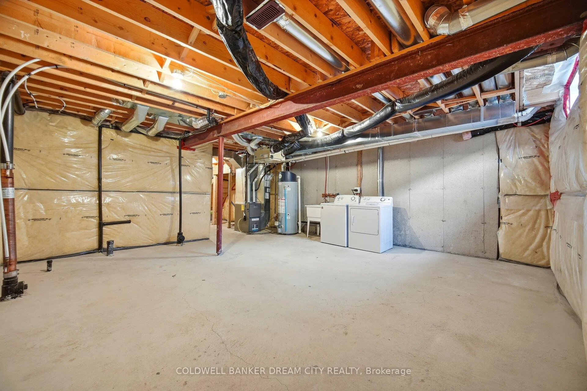 Photo 40 of 172 Whitwell Way, Hamilton, Binbrook — HOMEH
