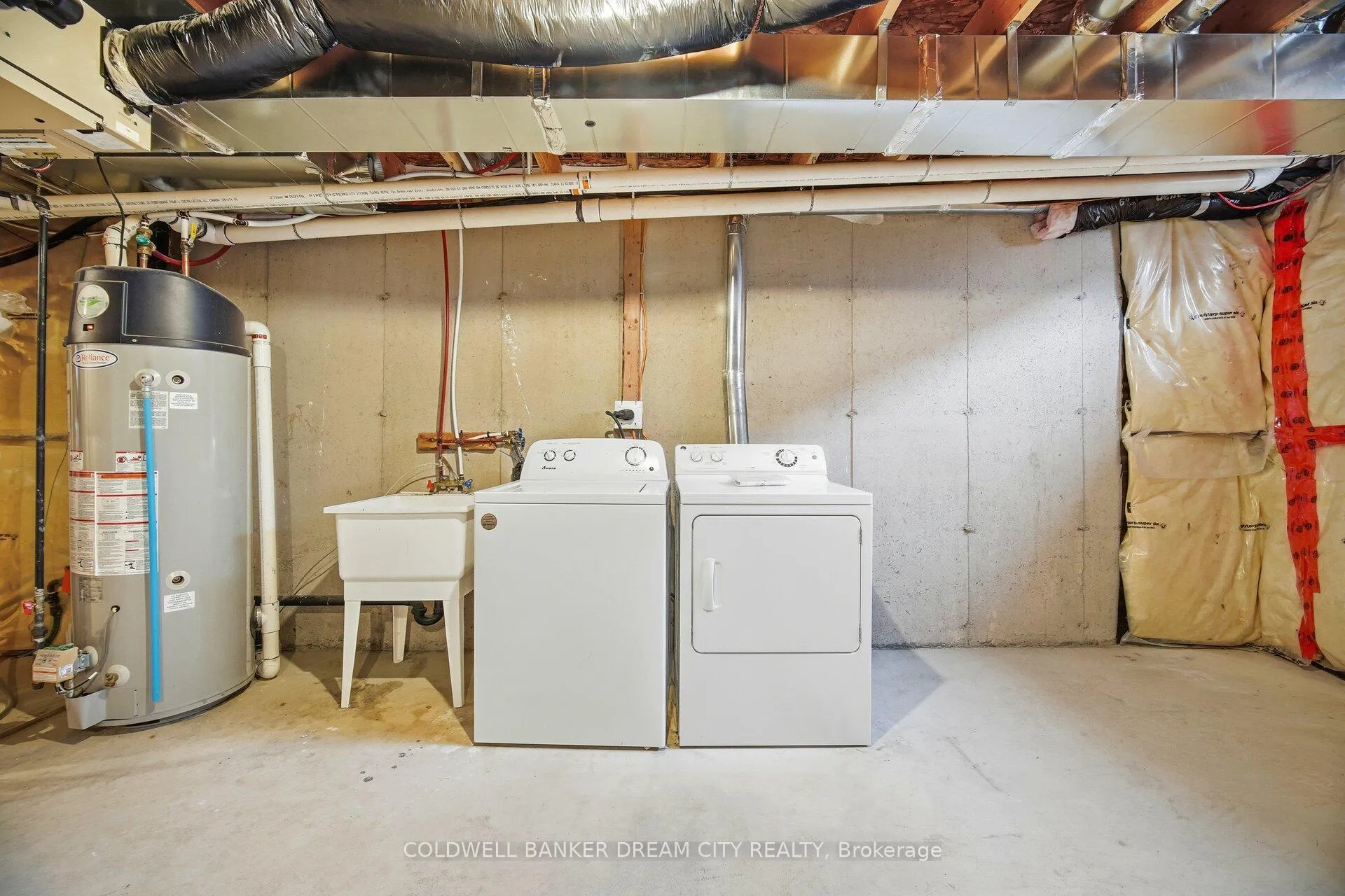Photo 41 of 172 Whitwell Way, Hamilton, Binbrook — HOMEH