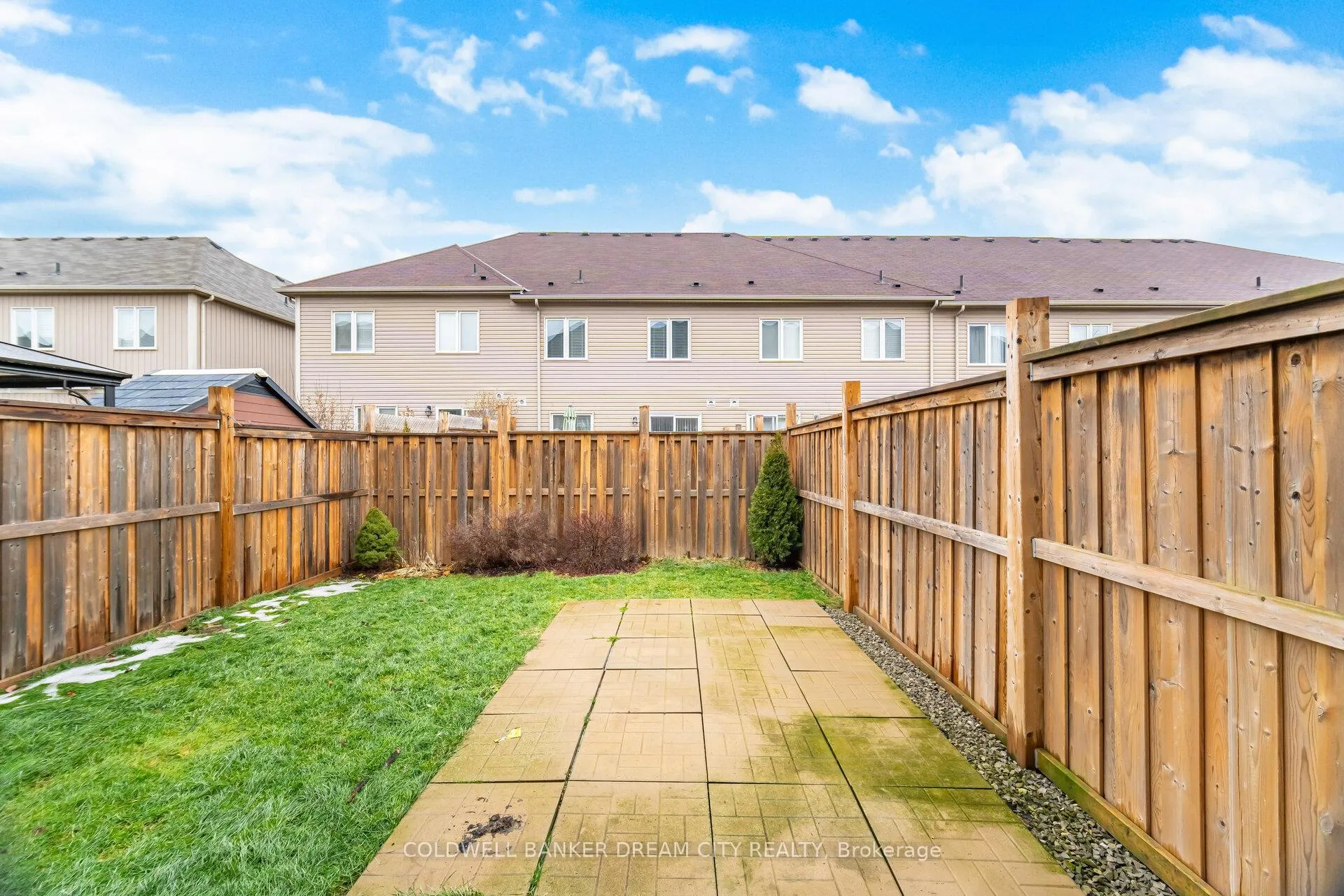 Photo 42 of 172 Whitwell Way, Hamilton, Binbrook — HOMEH