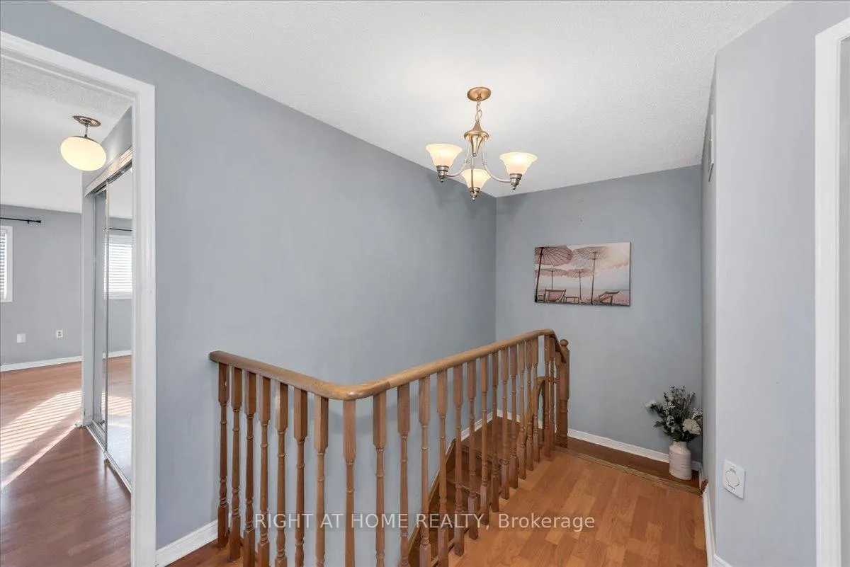Photo 21 of 2 Wooliston Crescent, Brampton, Fletcher's West — HOMEH