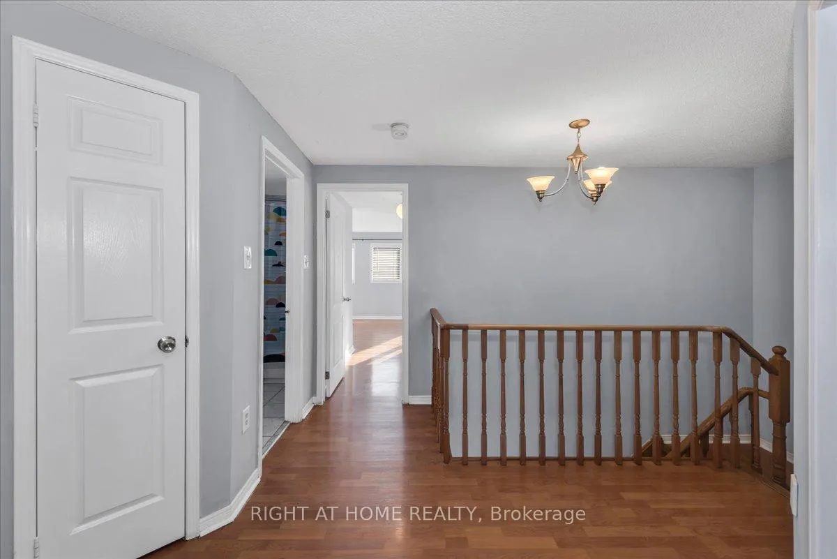 Photo 23 of 2 Wooliston Crescent, Brampton, Fletcher's West — HOMEH