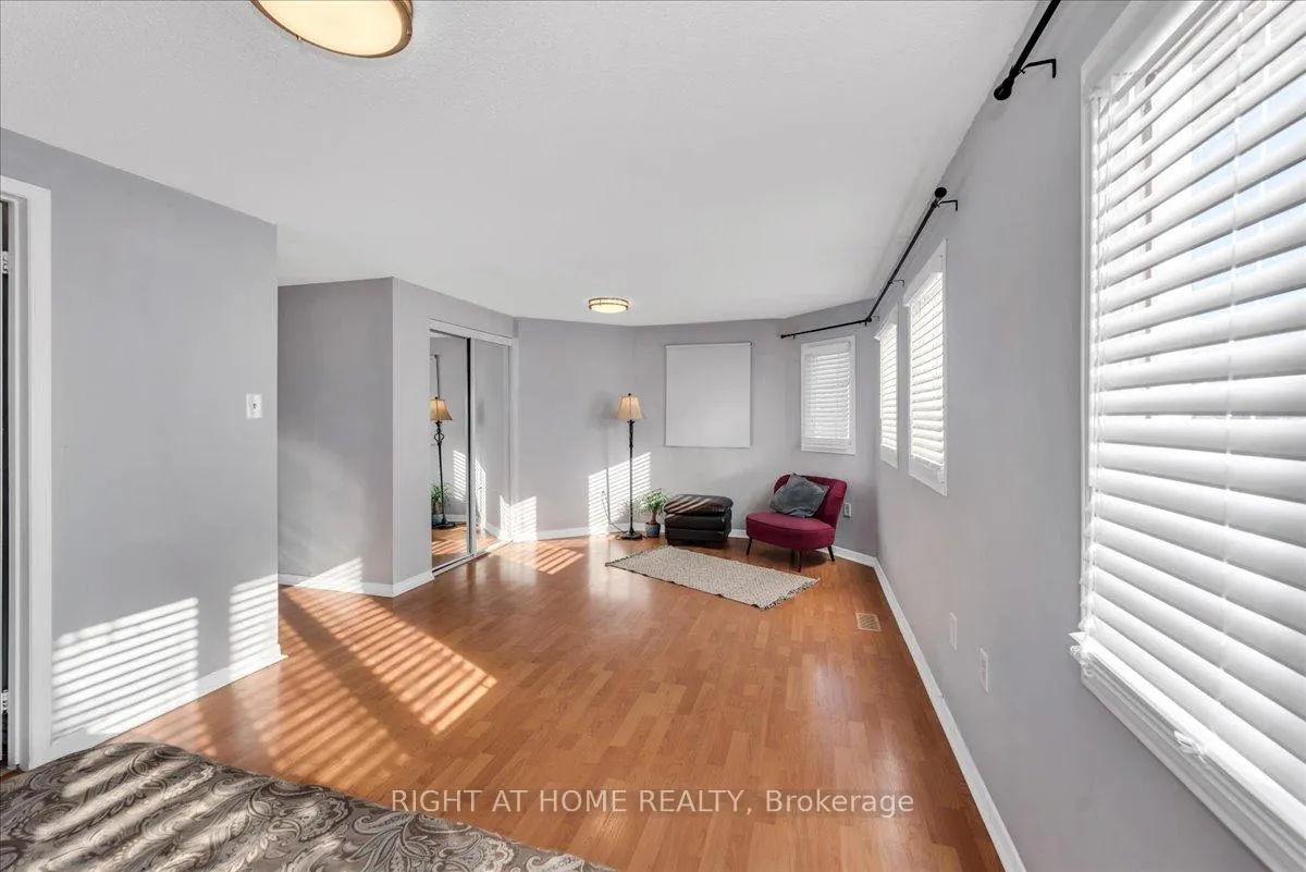 Photo 27 of 2 Wooliston Crescent, Brampton, Fletcher's West — HOMEH