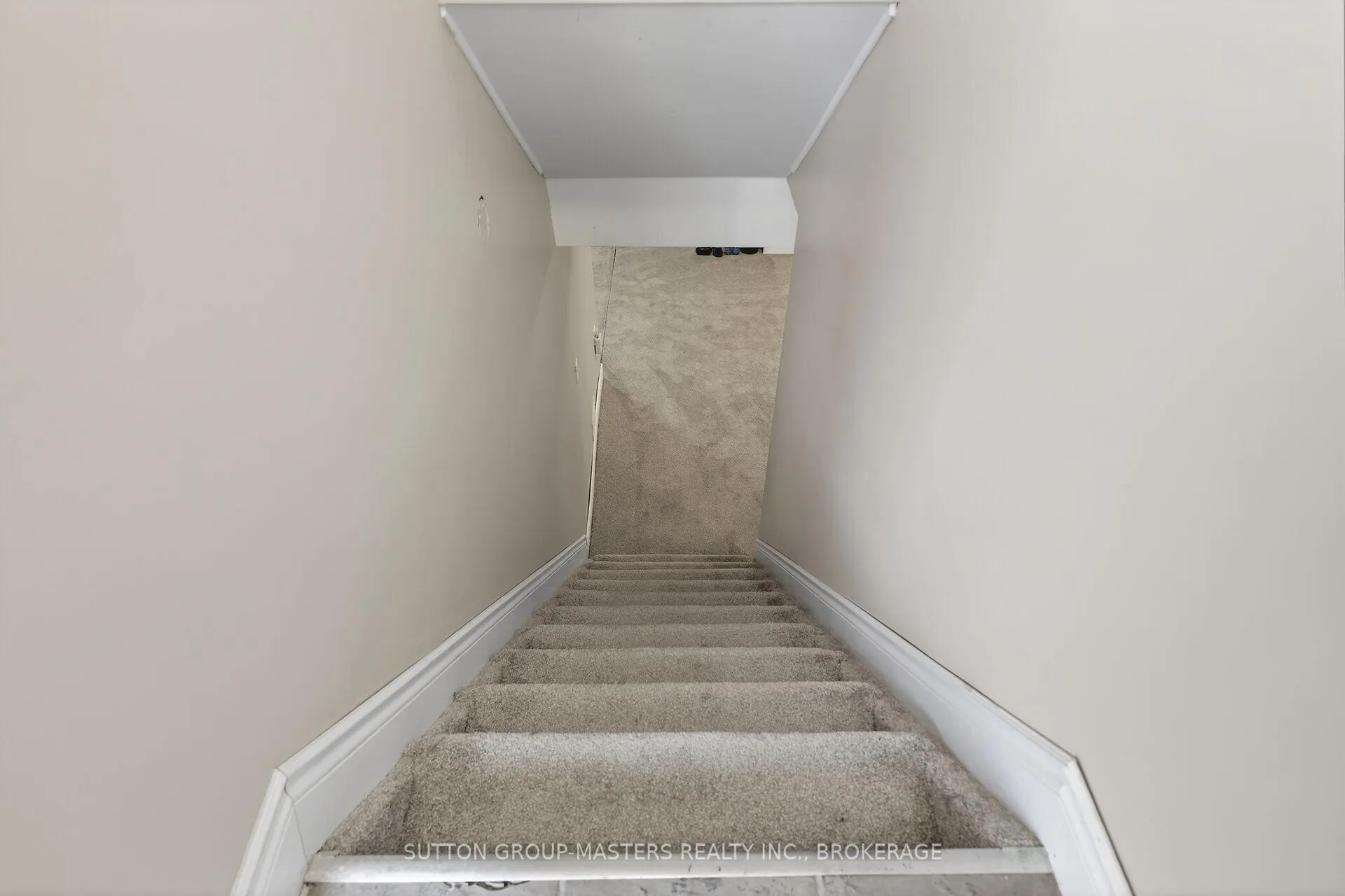 Photo 20 of 51 Kildare Avenue, Loyalist, Amherstview — HOMEH