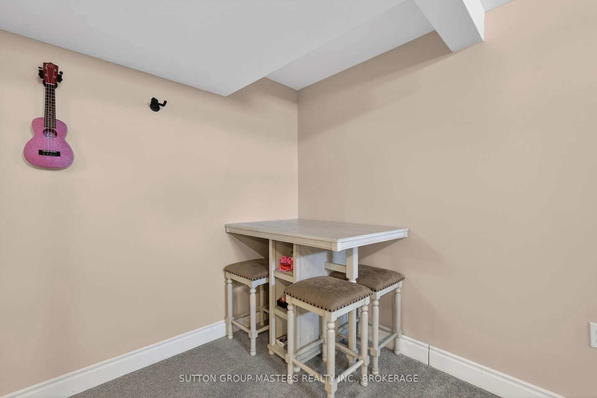 Photo 27 of 51 Kildare Avenue, Loyalist, Amherstview — HOMEH