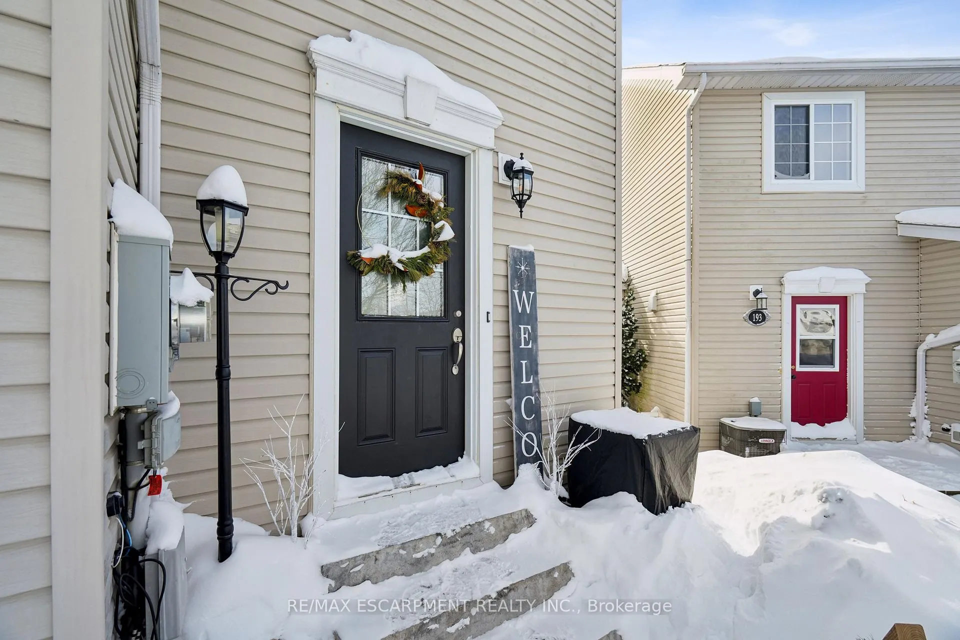 Photo 3 of 197 Carters Lane, Guelph/Eramosa, Rockwood — HOMEH