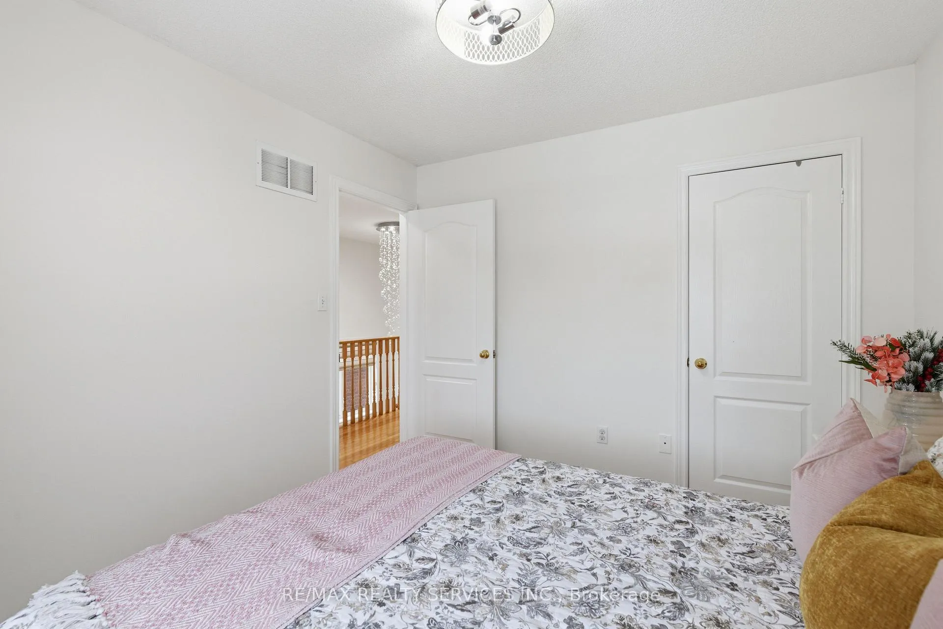 Photo 28 of 108 Amaranth Crescent, Brampton, Northwest Sandalwood Parkway — HOMEH
