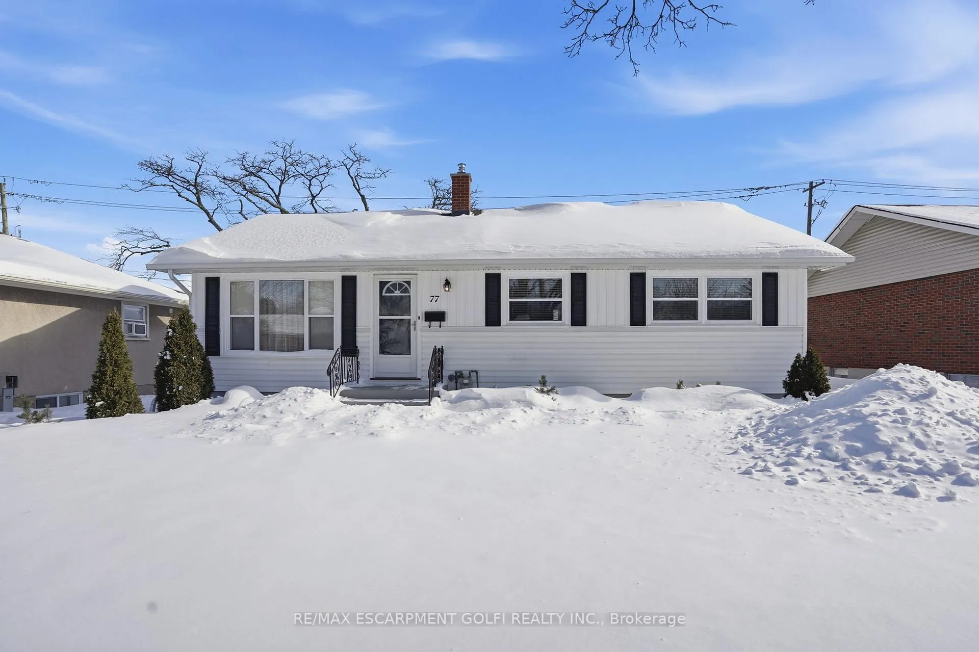 Photo 2 of 77 Jacobson Avenue, St. Catharines, Glendale/Glenridge — HOMEH