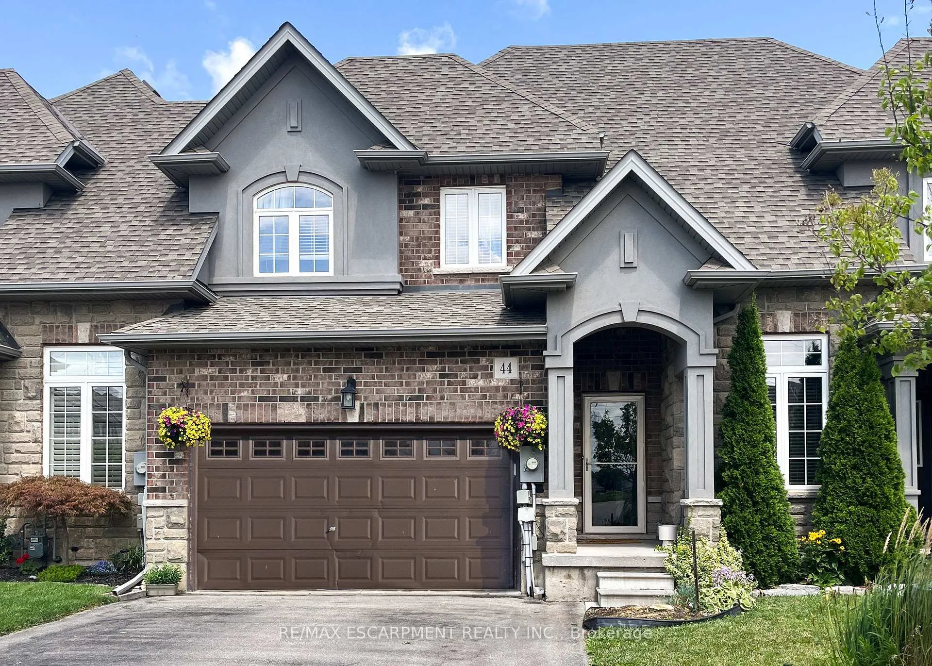 Photo 1 of 44 Madonna Drive, Hamilton, Carpenter — HOMEH