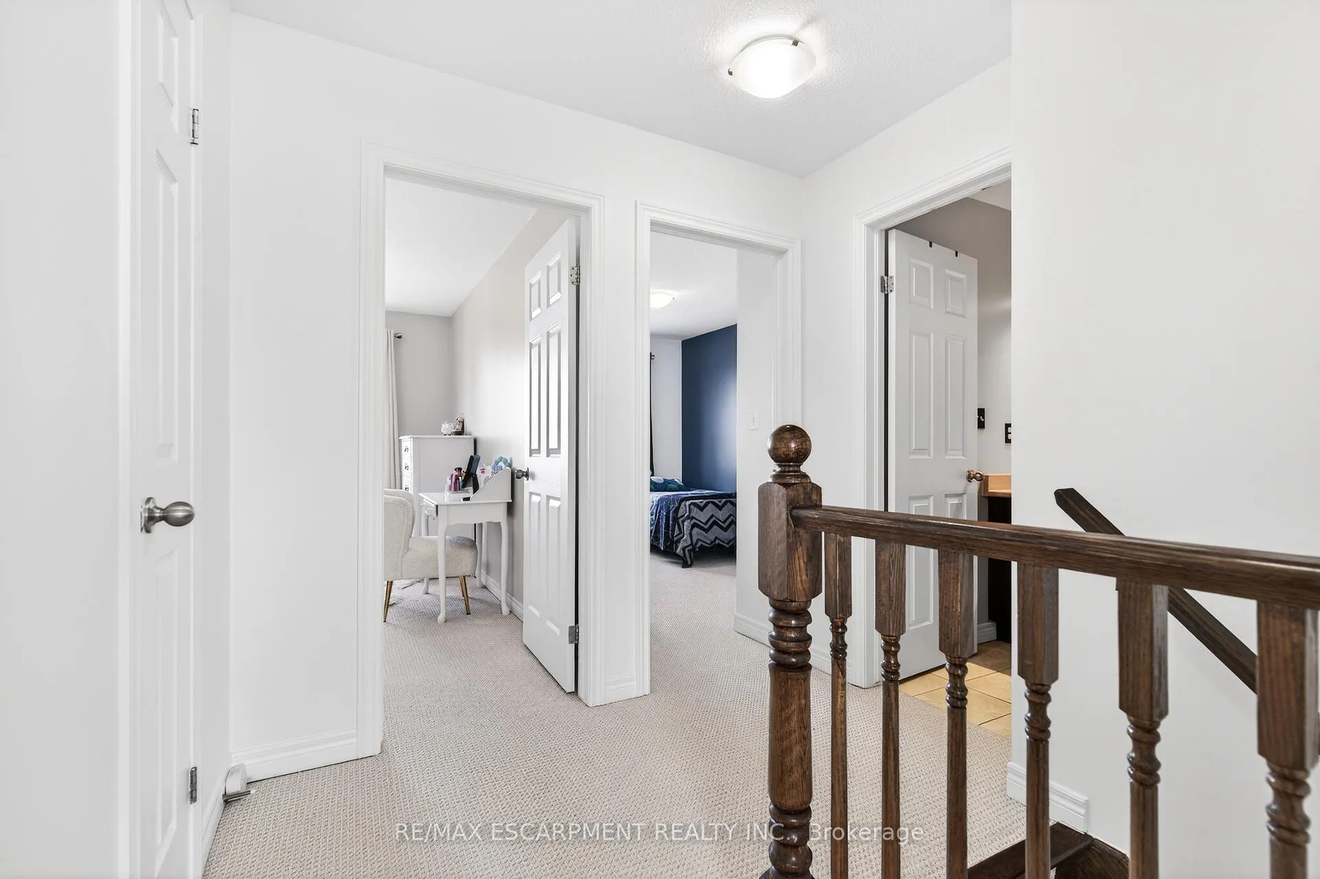 Photo 13 of 44 Madonna Drive, Hamilton, Carpenter — HOMEH