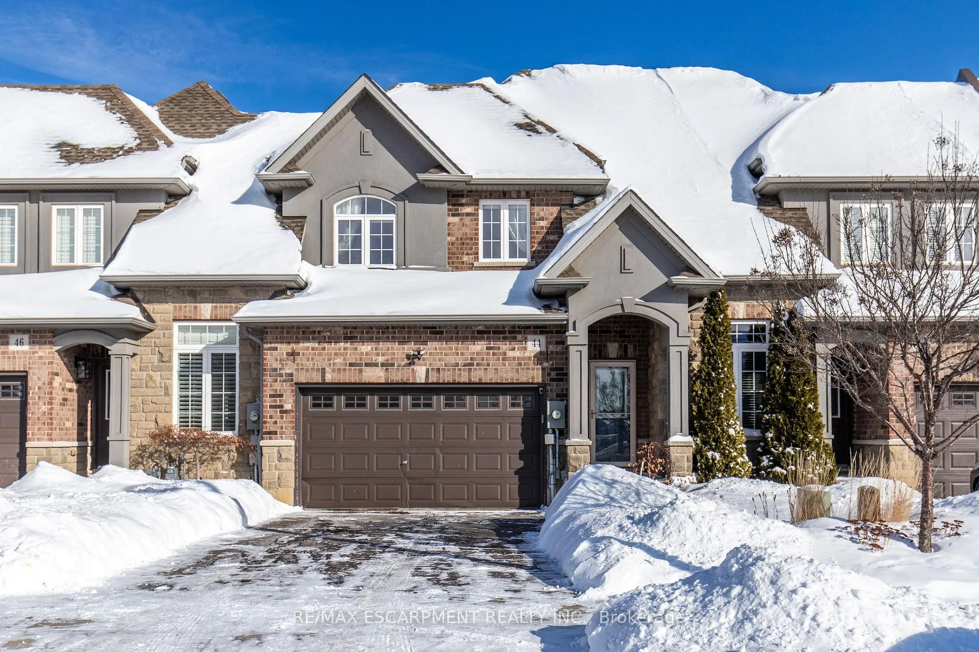 Photo 36 of 44 Madonna Drive, Hamilton, Carpenter — HOMEH