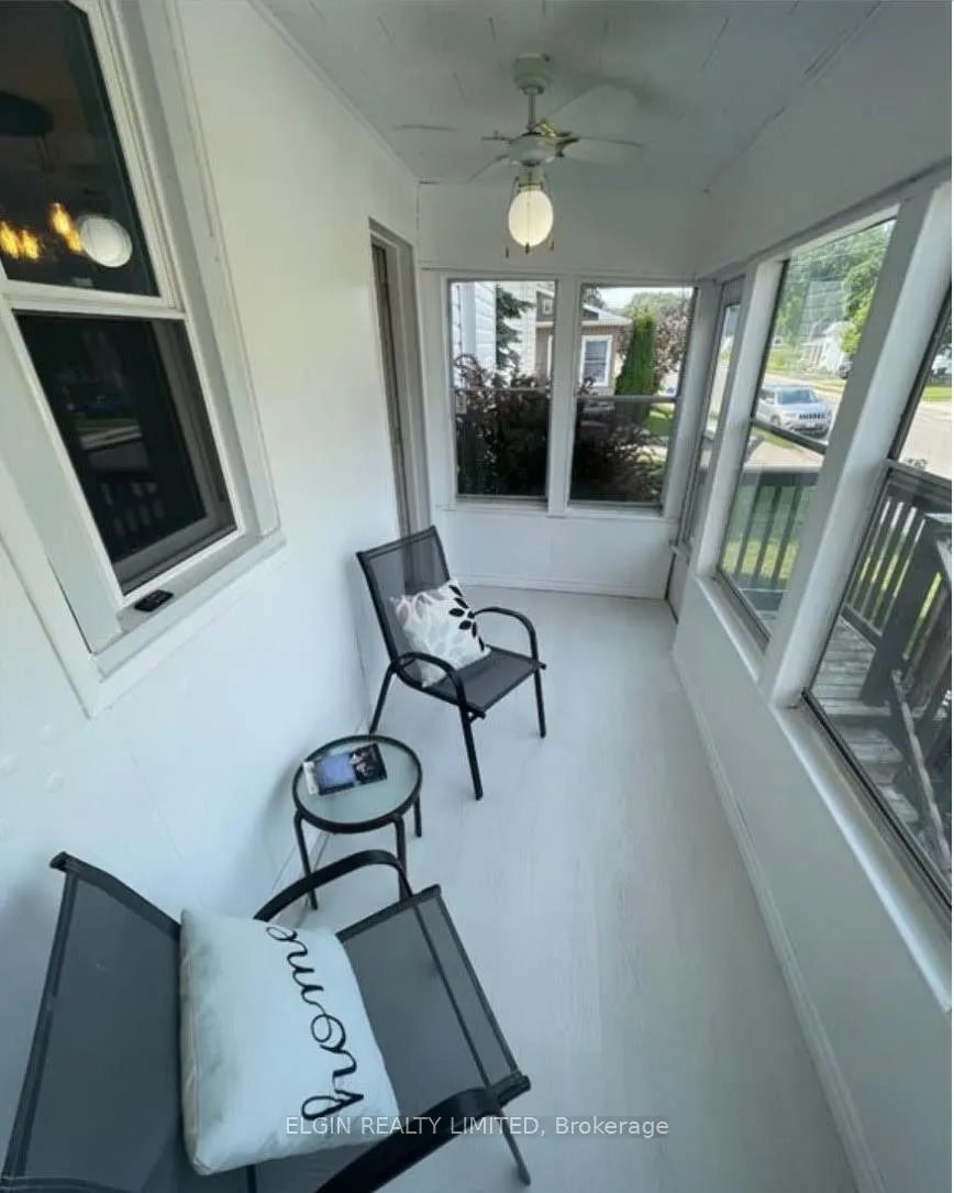 Photo 2 of 115 Balaclava Street, St. Thomas — HOMEH