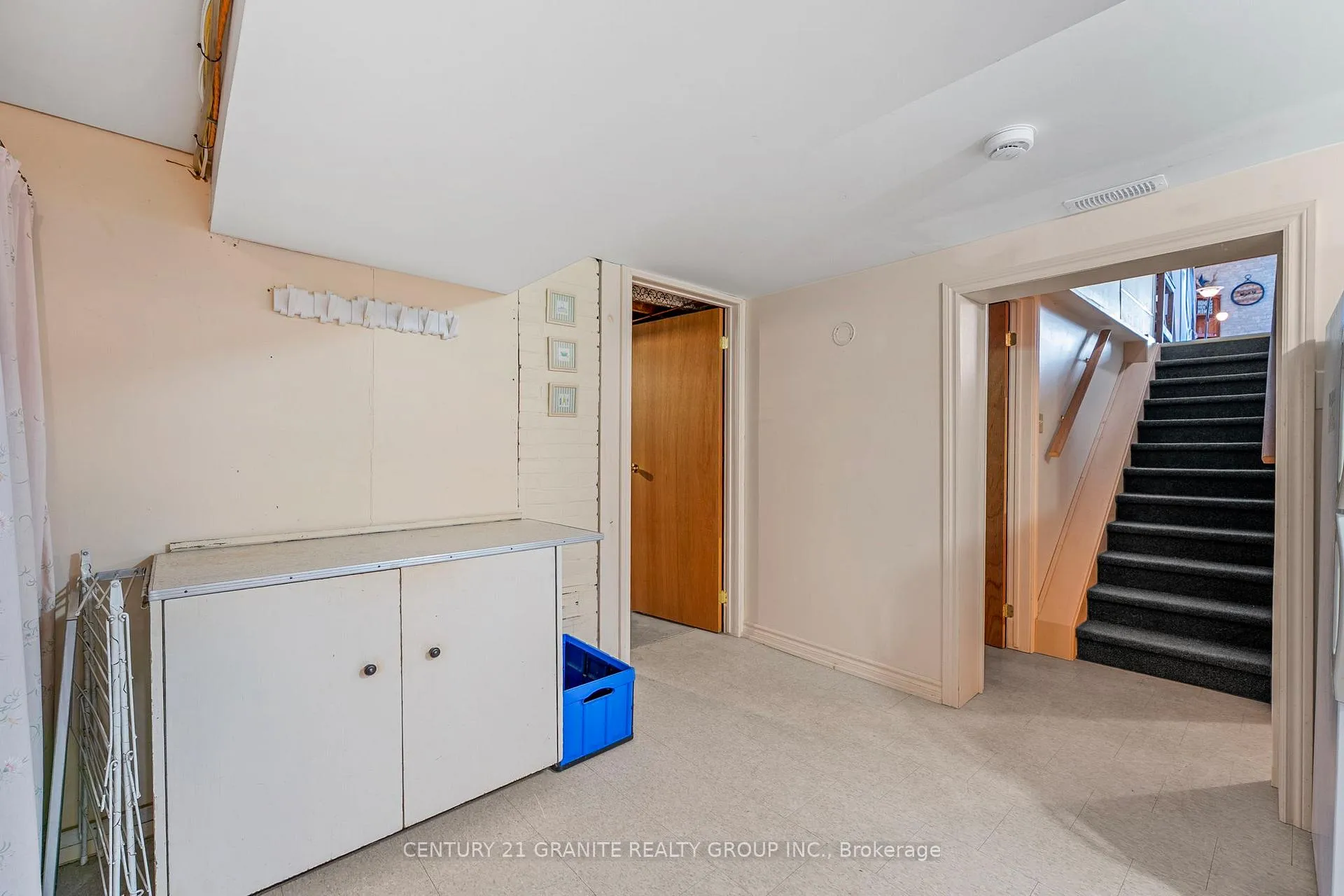 Photo 35 of 64 Johnston Crescent, Bancroft, Bancroft Ward — HOMEH