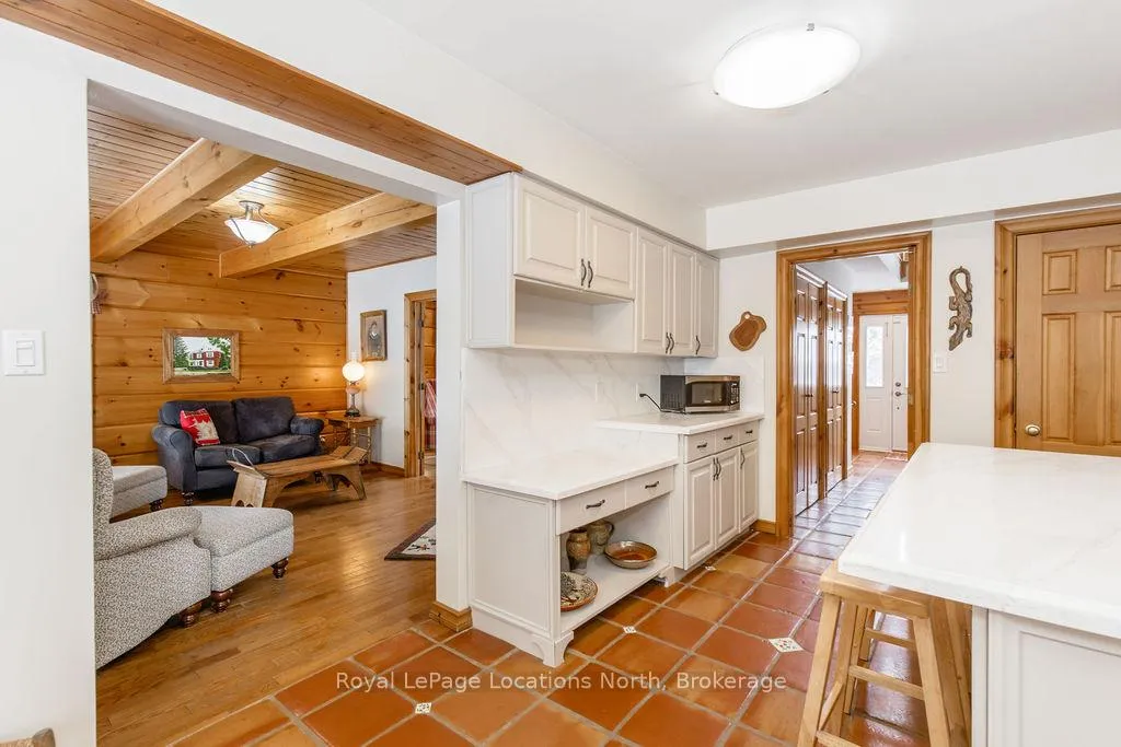 Photo 11 of 59 Wasaga Sands Drive, Wasaga Beach — HOMEH